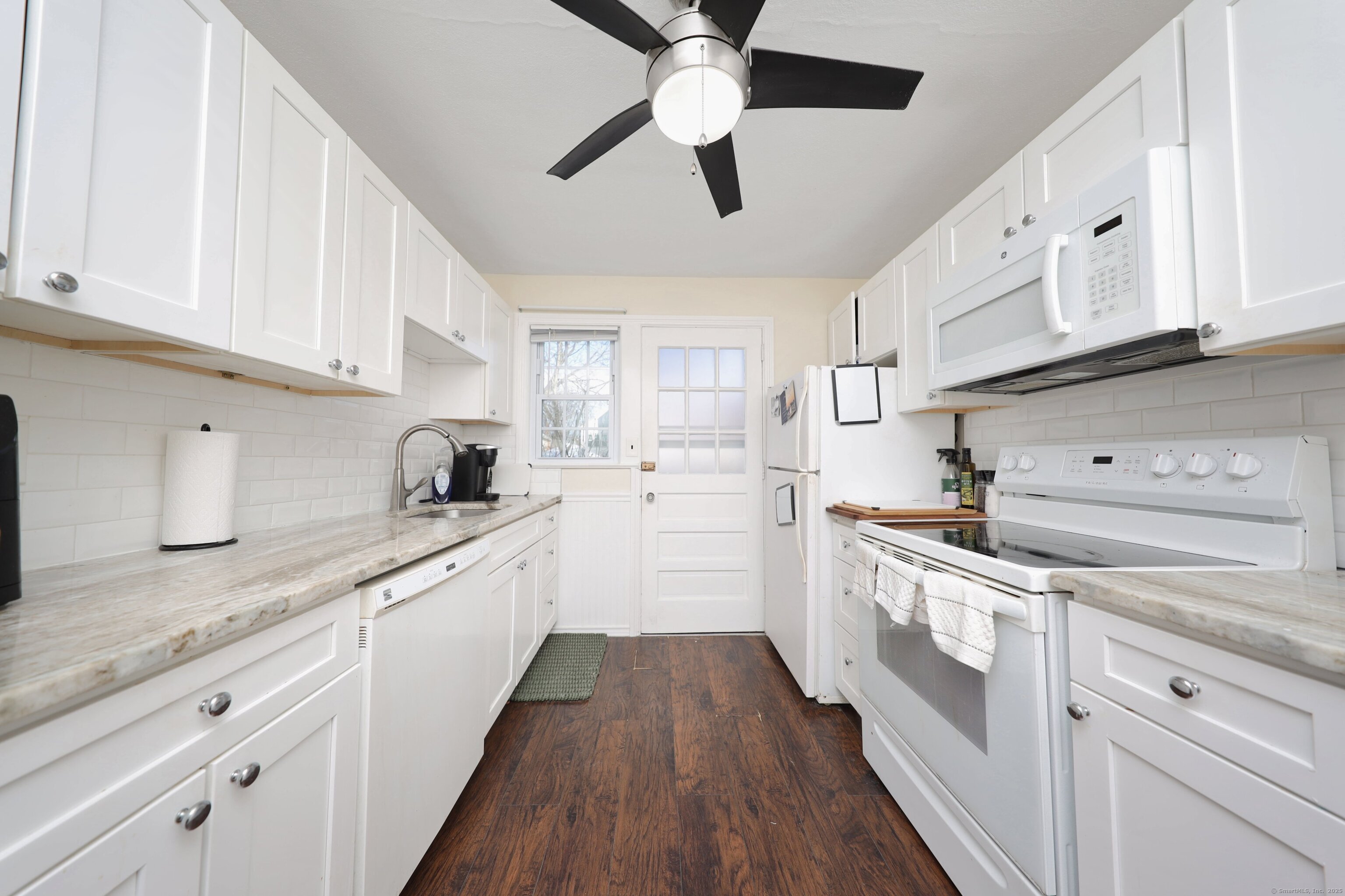 54 Robin Road APT A2