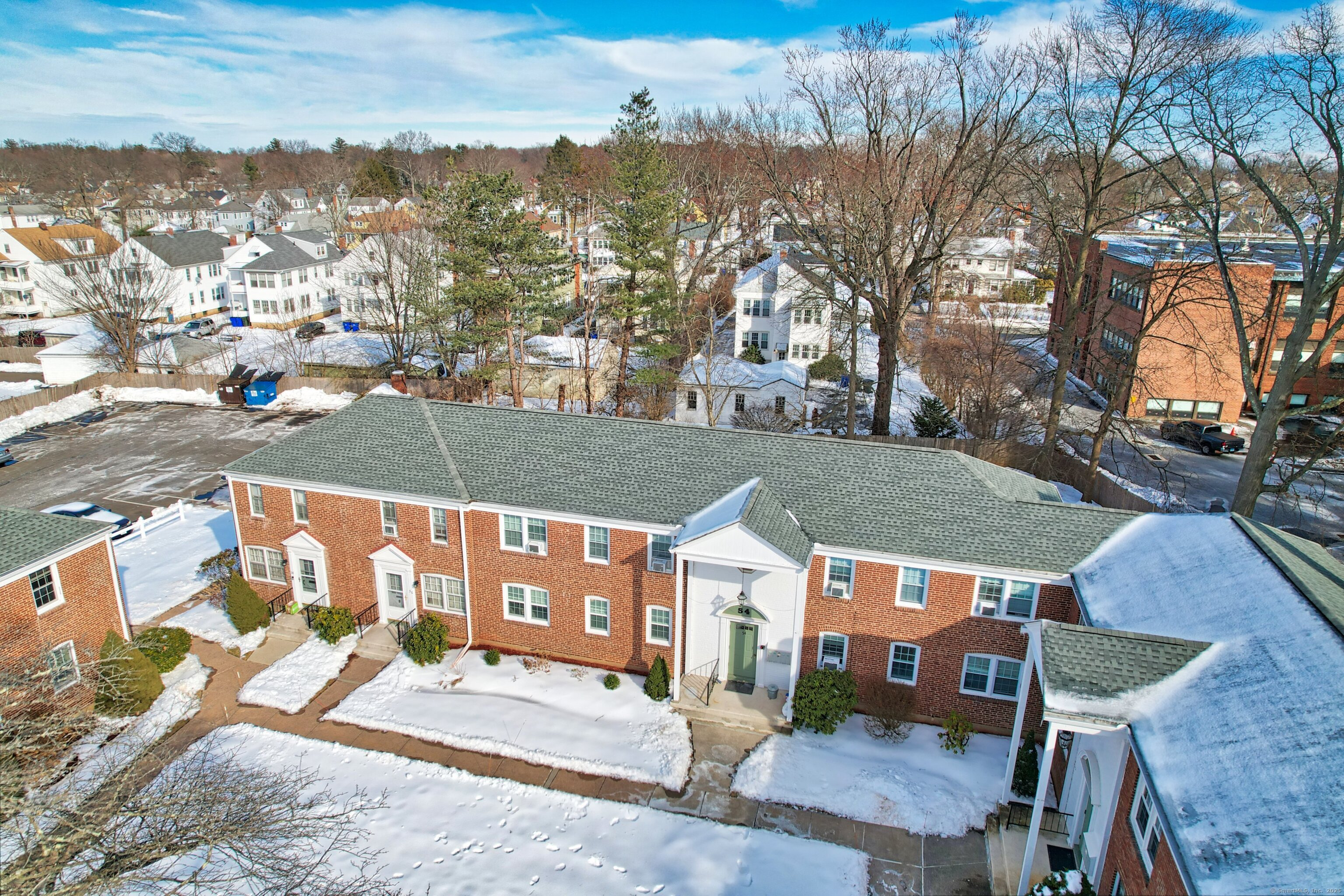 54 Robin Road APT A2