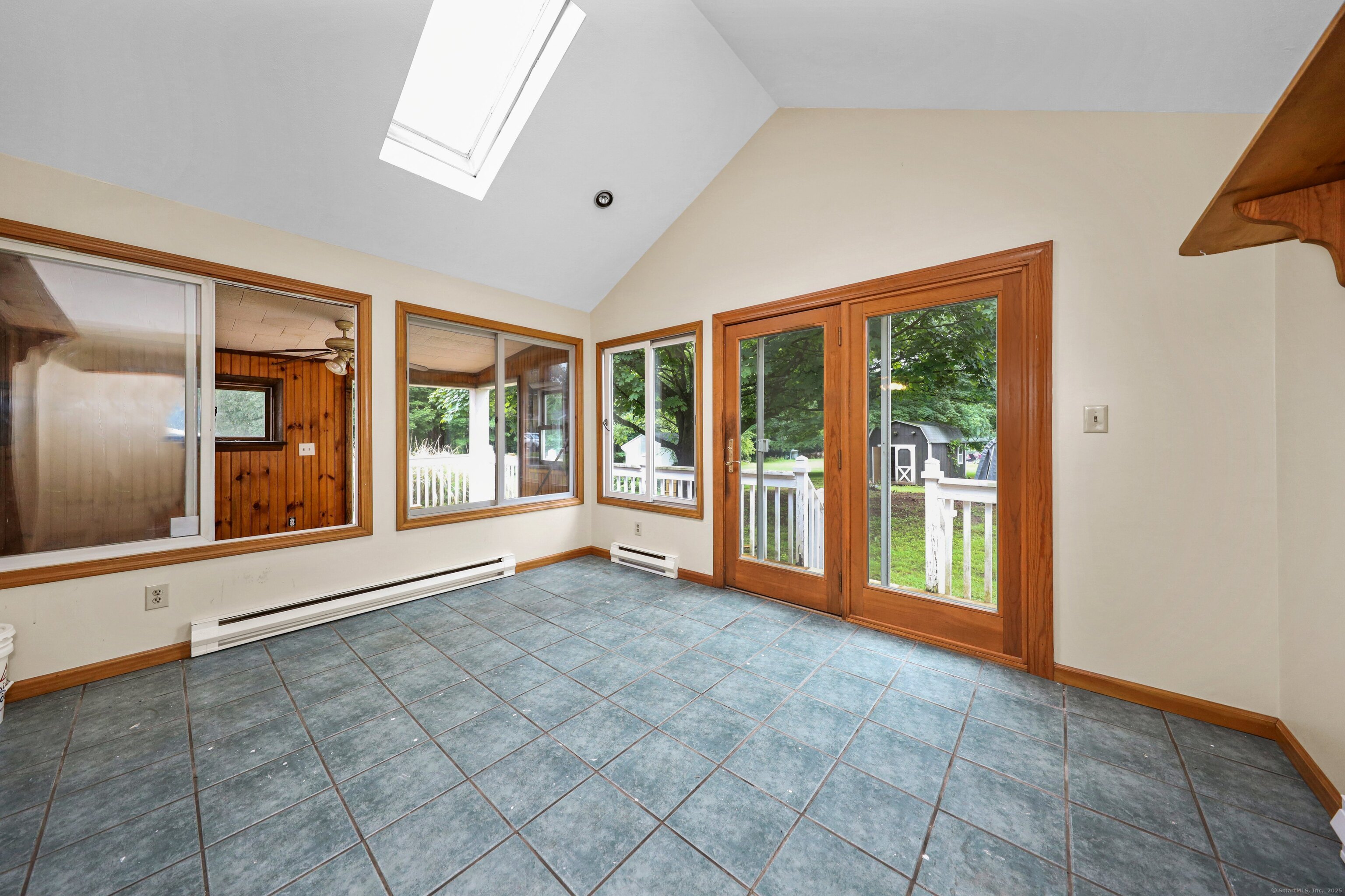 120 Knowles Avenue