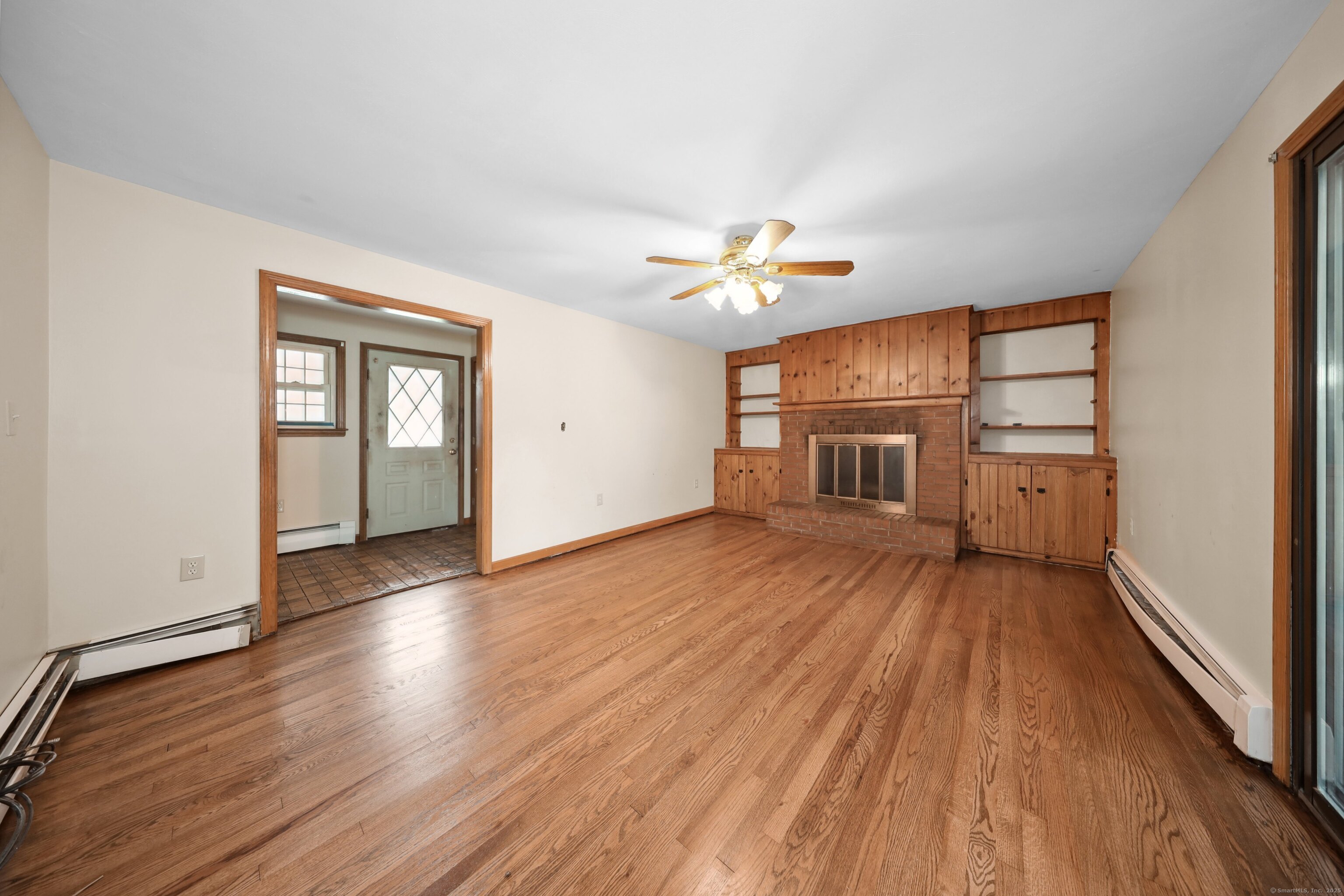 120 Knowles Avenue