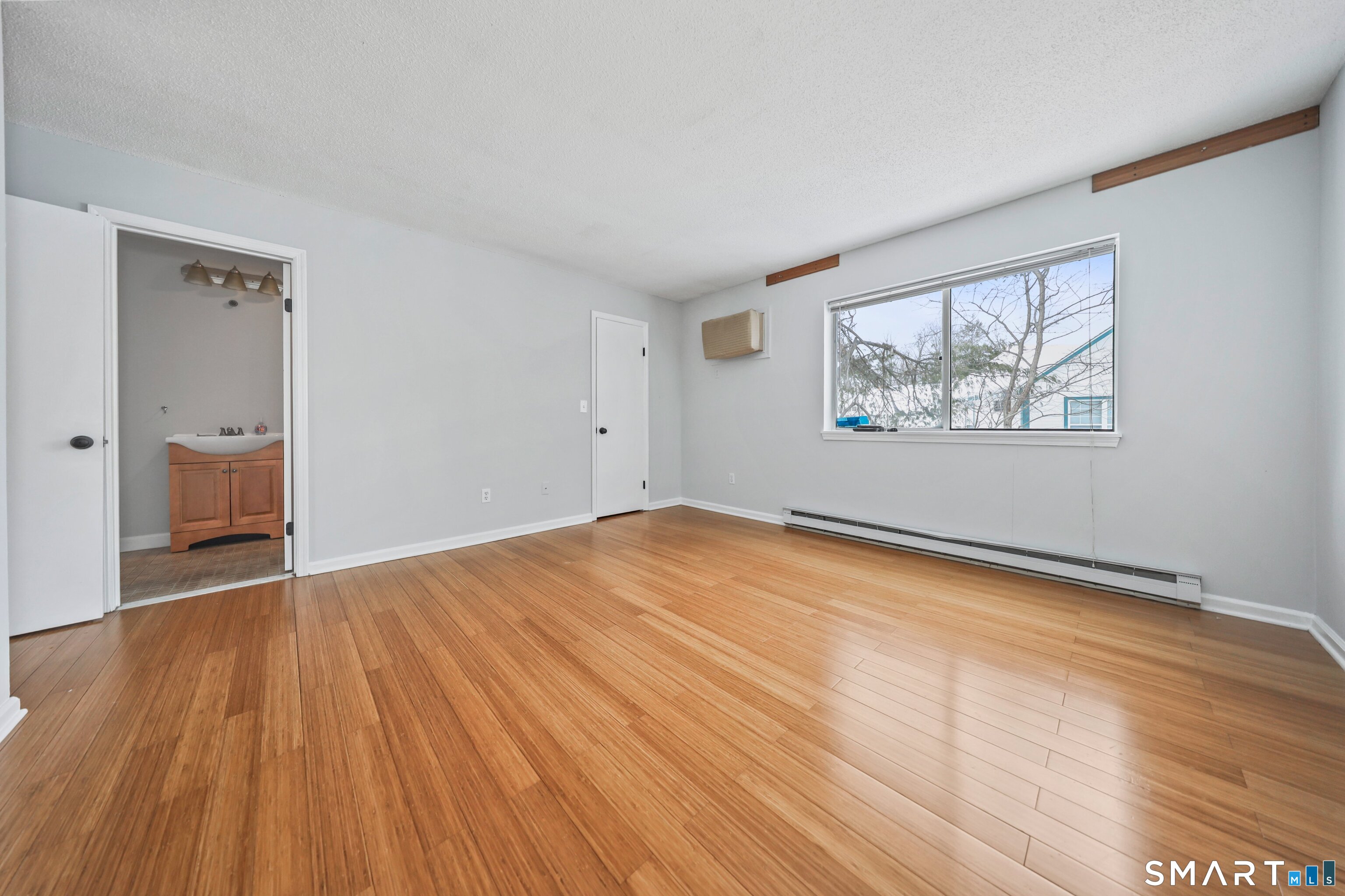 925 Oronoke Road 11D