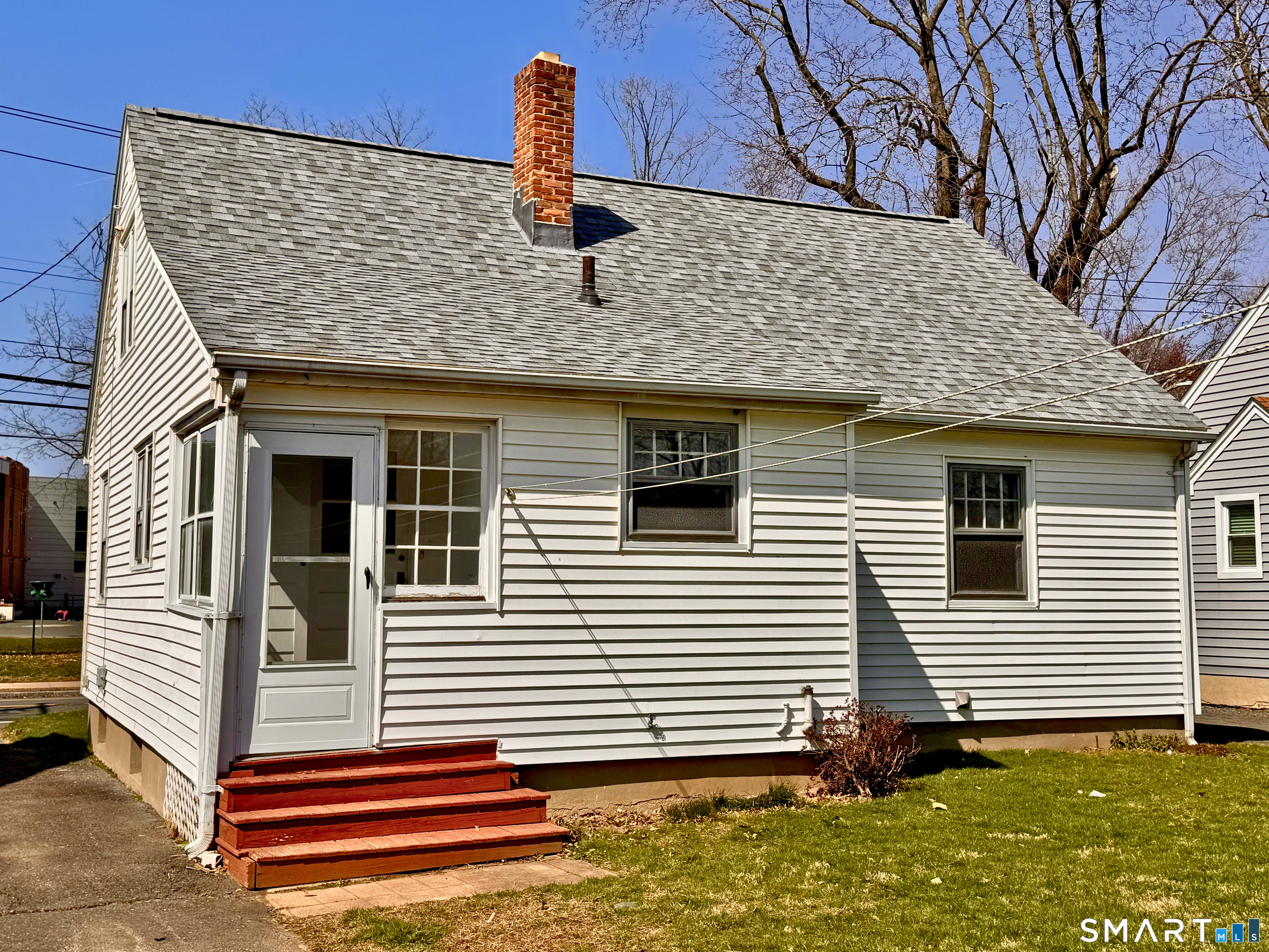406 Oakwood Avenue