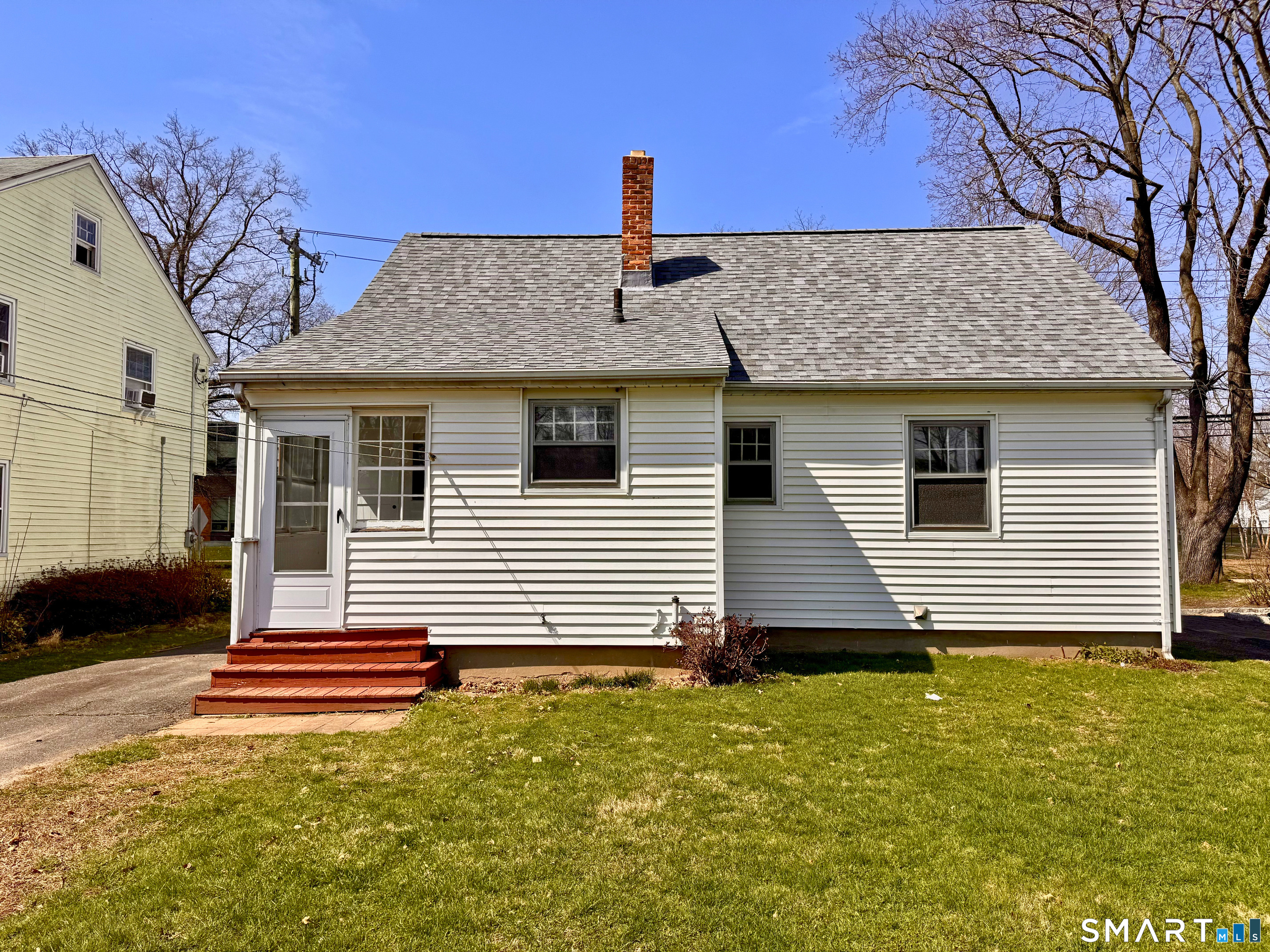 406 Oakwood Avenue