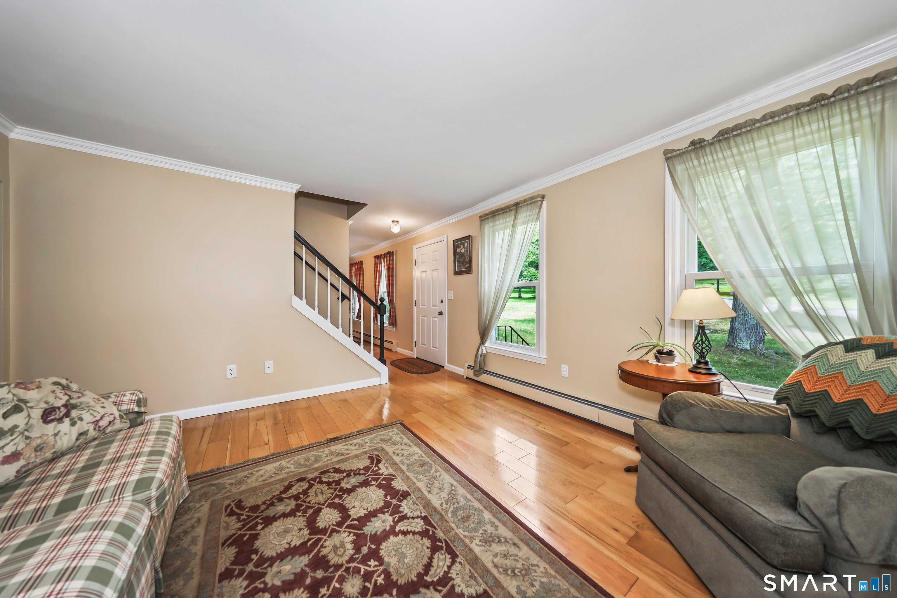 2 Meadowside Drive
