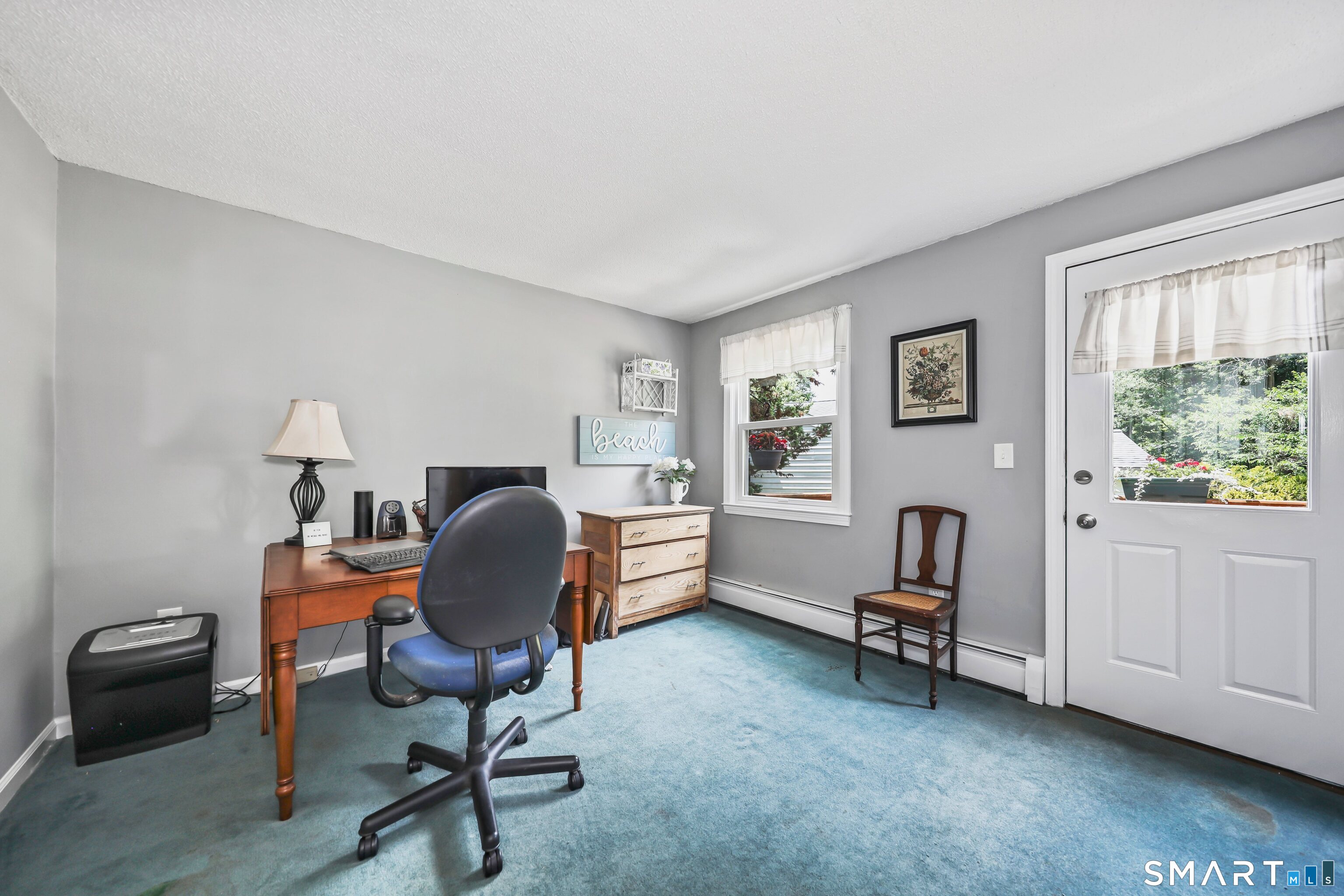 2 Meadowside Drive