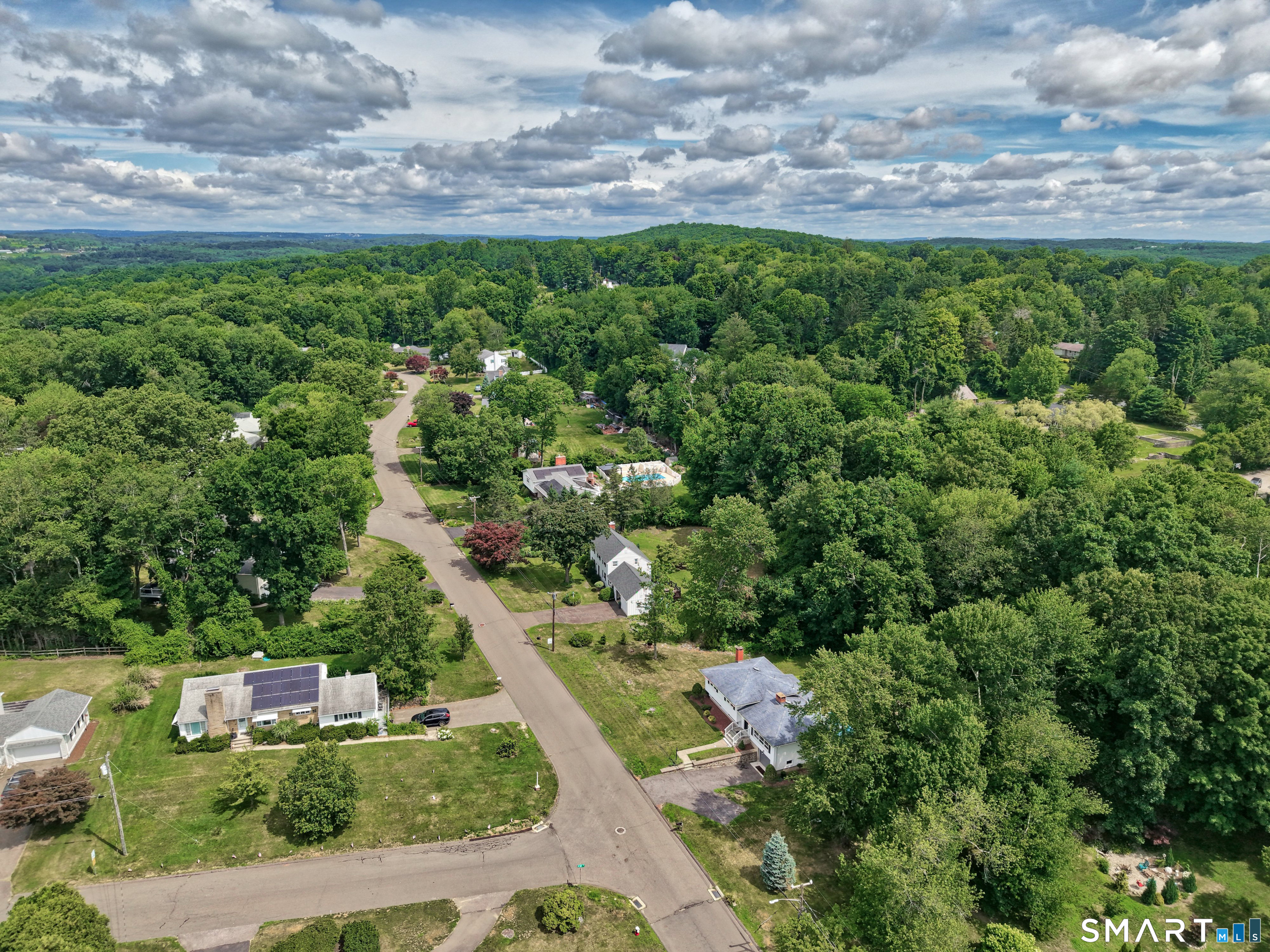 2 Northwood Drive