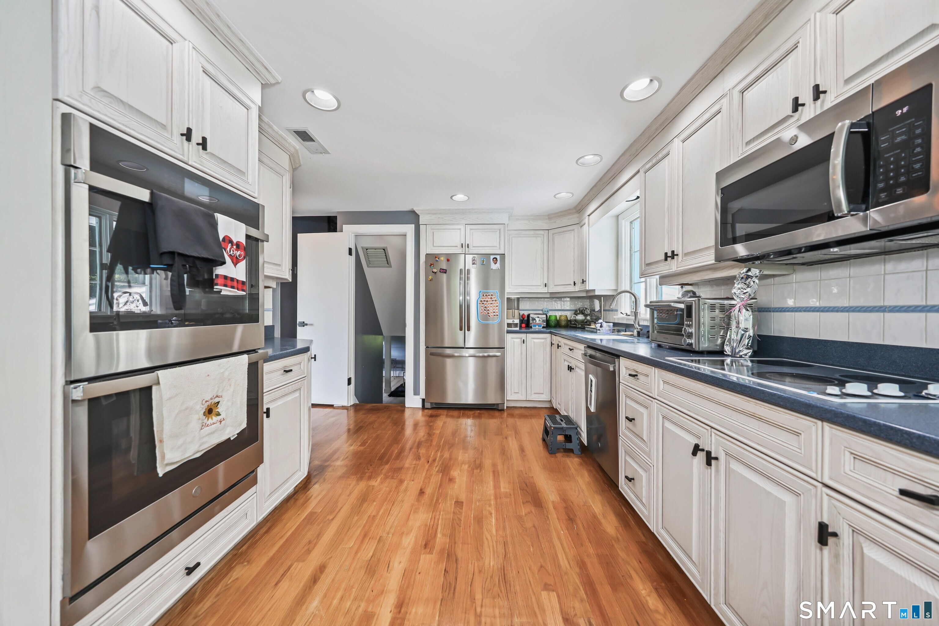 2 Northwood Drive