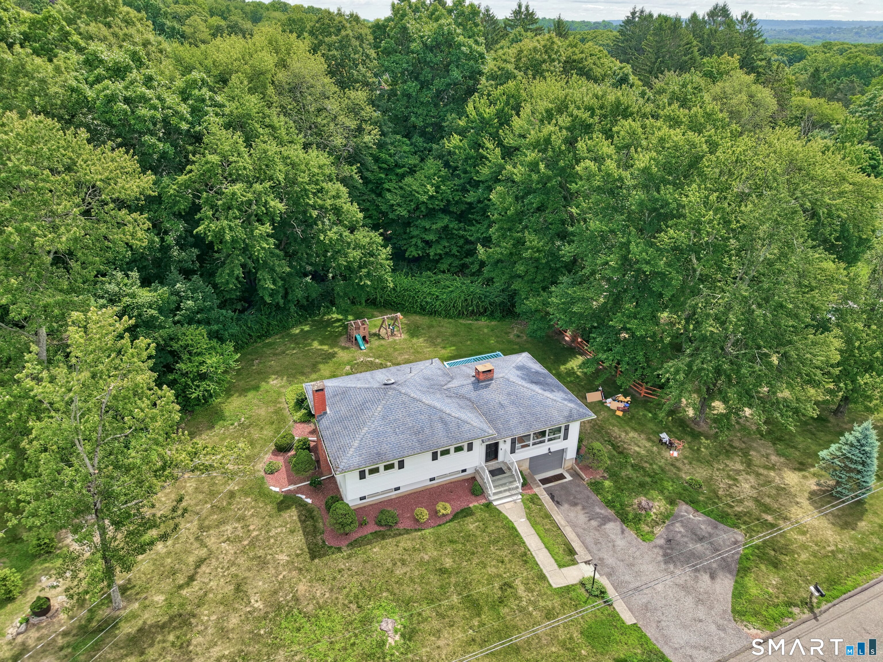 2 Northwood Drive