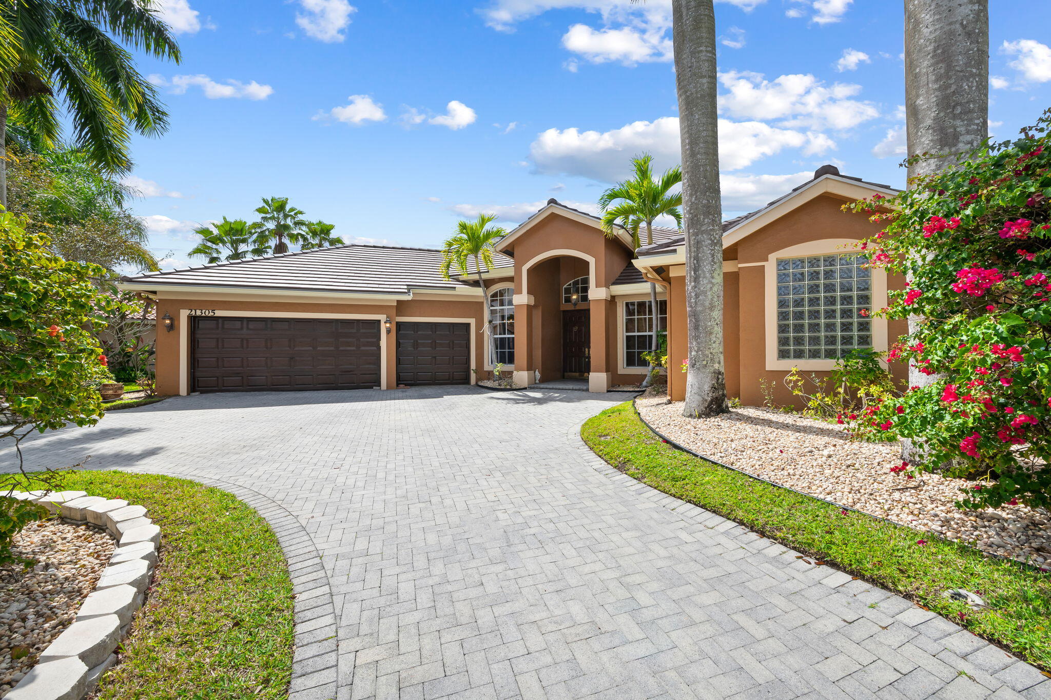 21305 Rock Ridge Dr