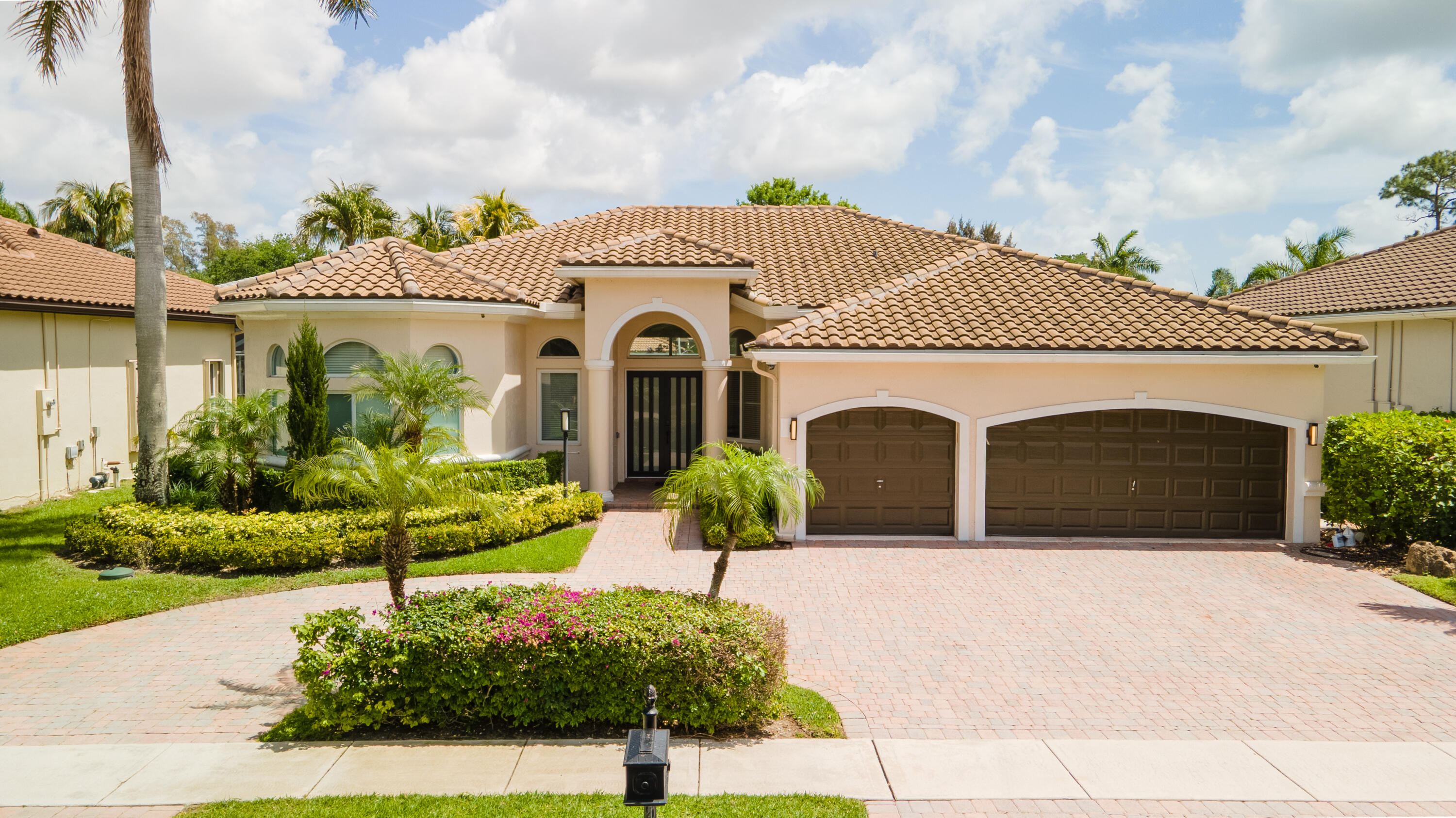 21836 Cypress Palm Ct