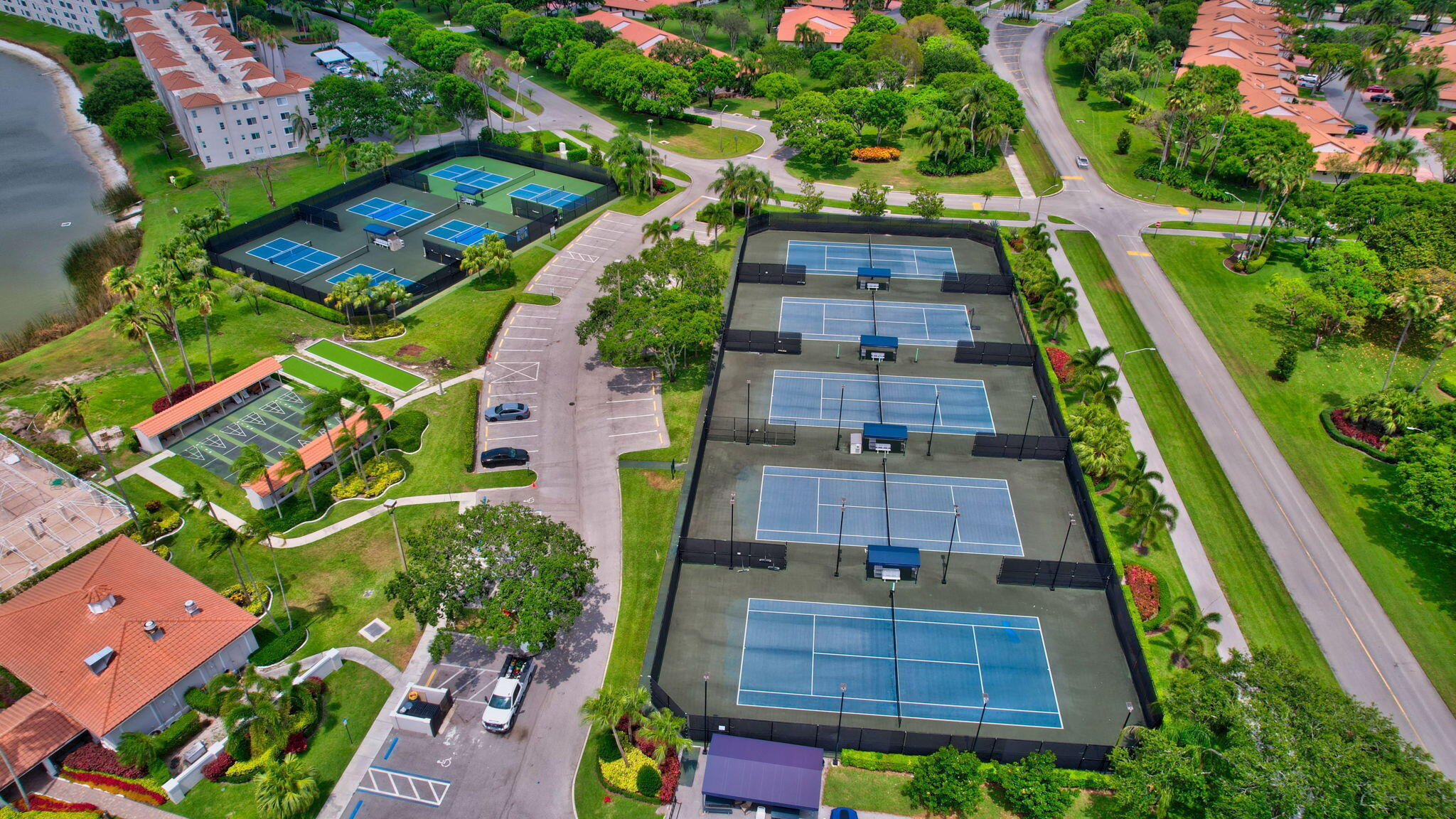 6234 Pointe Regal Circle