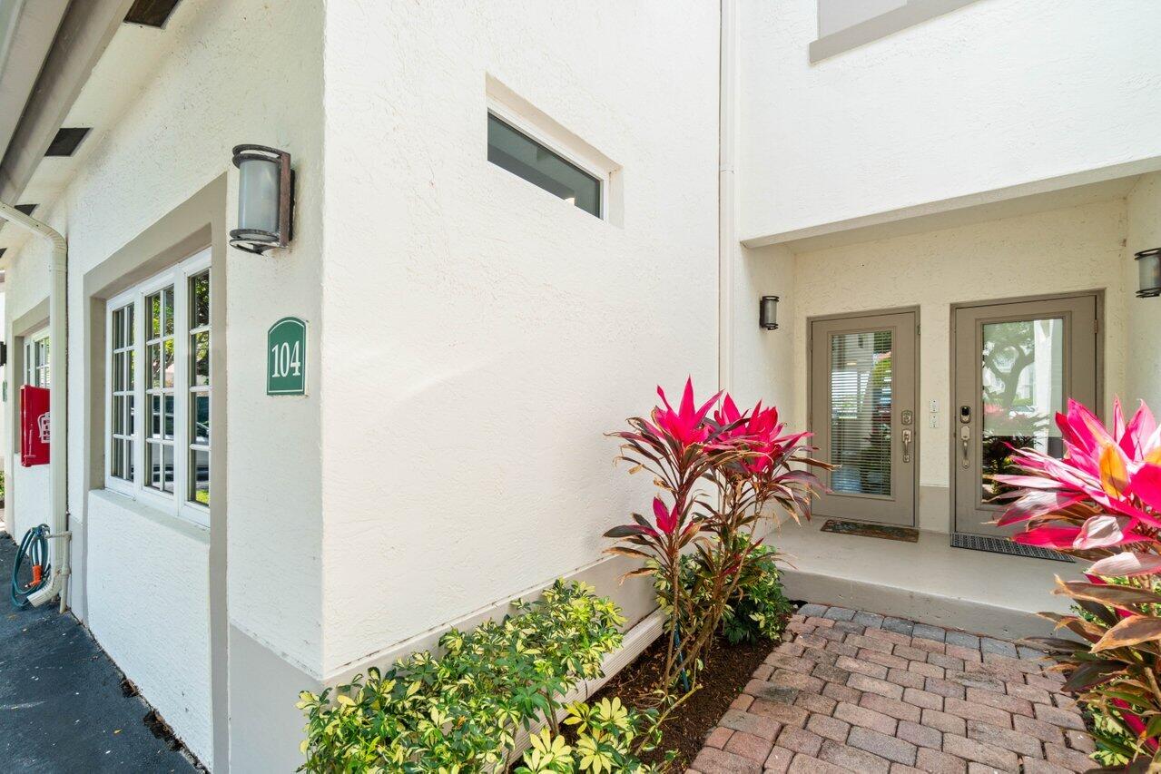 3602 S Ocean Boulevard 104