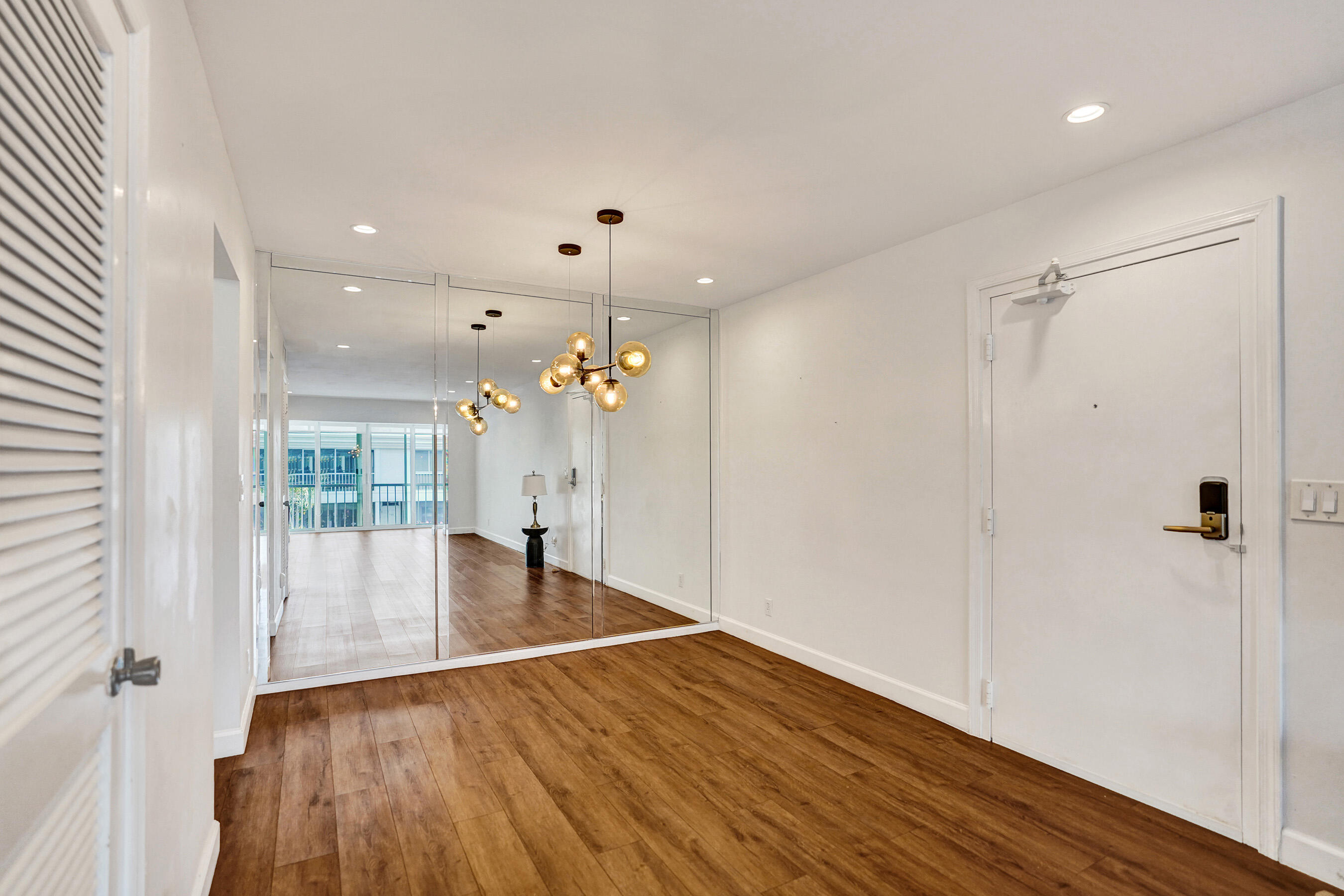 6289 Bay Club Drive