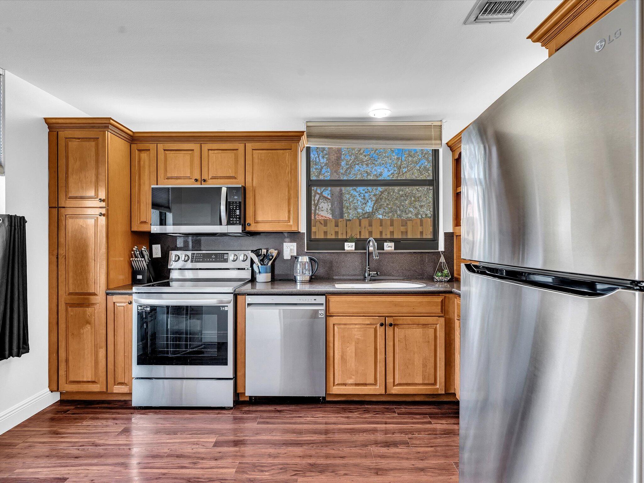 5719 Fox Hollow Drive A