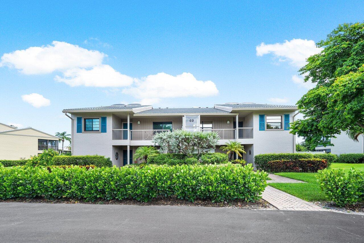 69 Eastgate Drive Unit D
