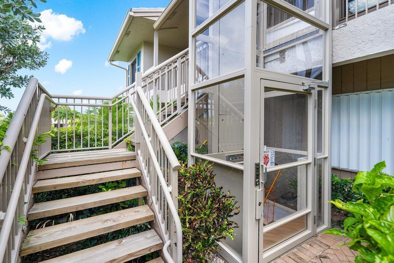 69 Eastgate Drive Unit D