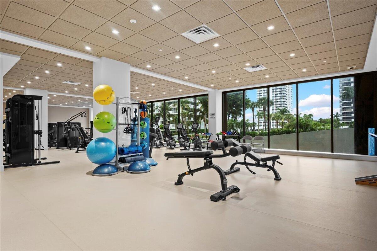 100 Lakeshore Drive 1154