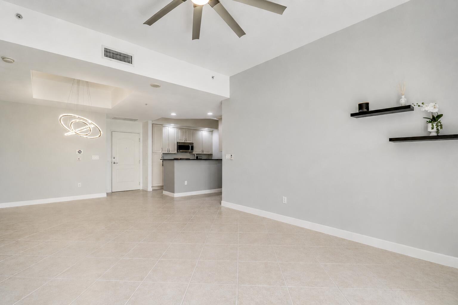 801 S Olive Avenue 1515