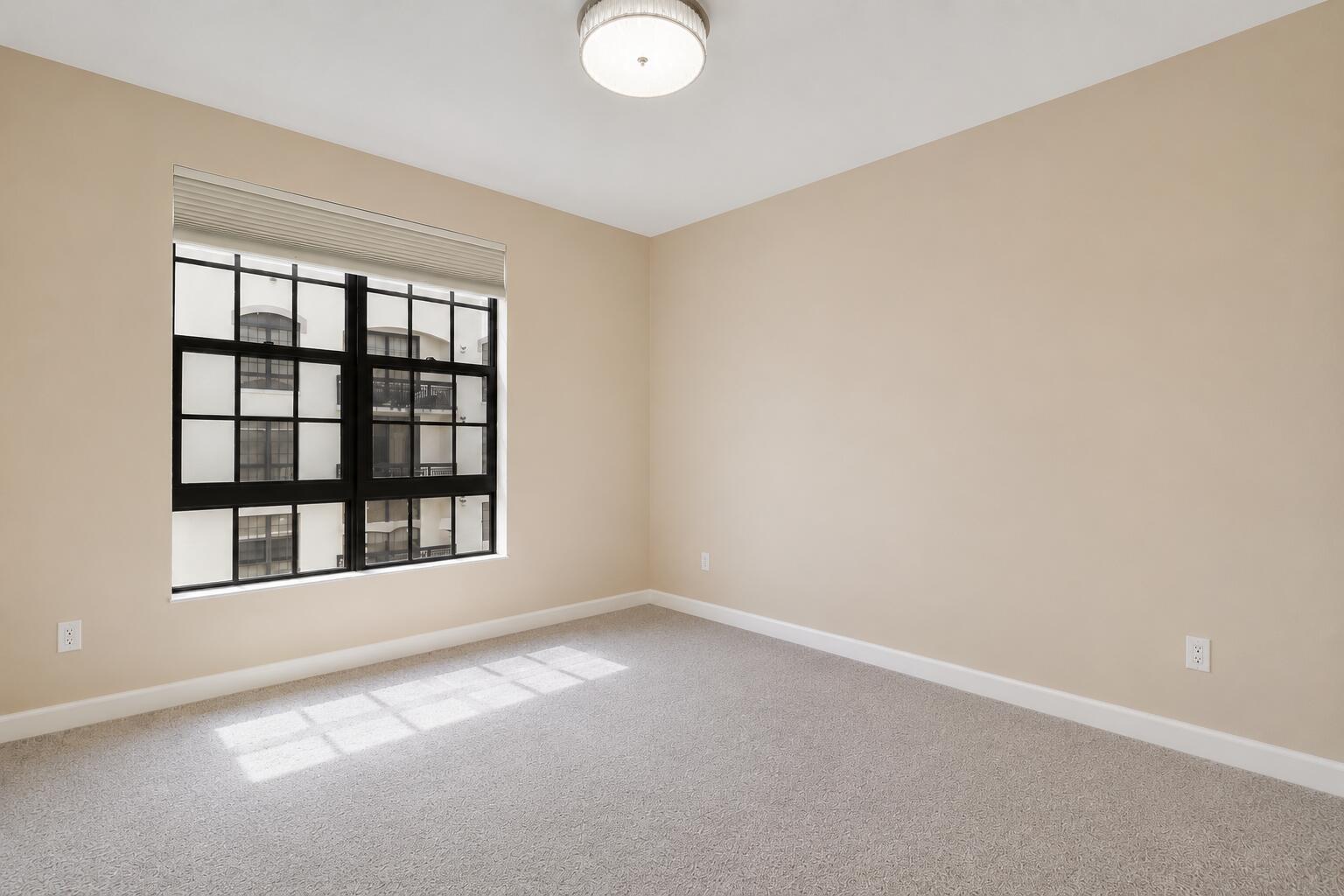801 S Olive Avenue 1515