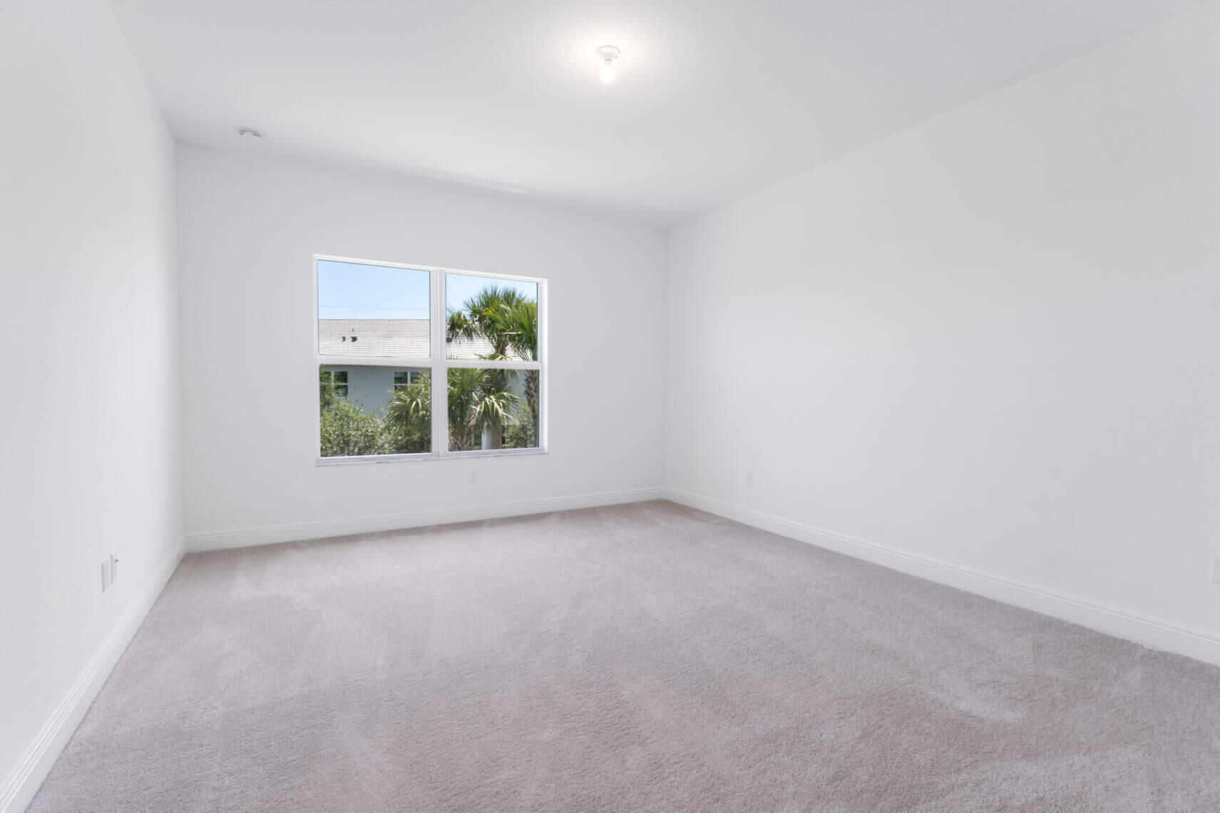552 Sanderling Circle