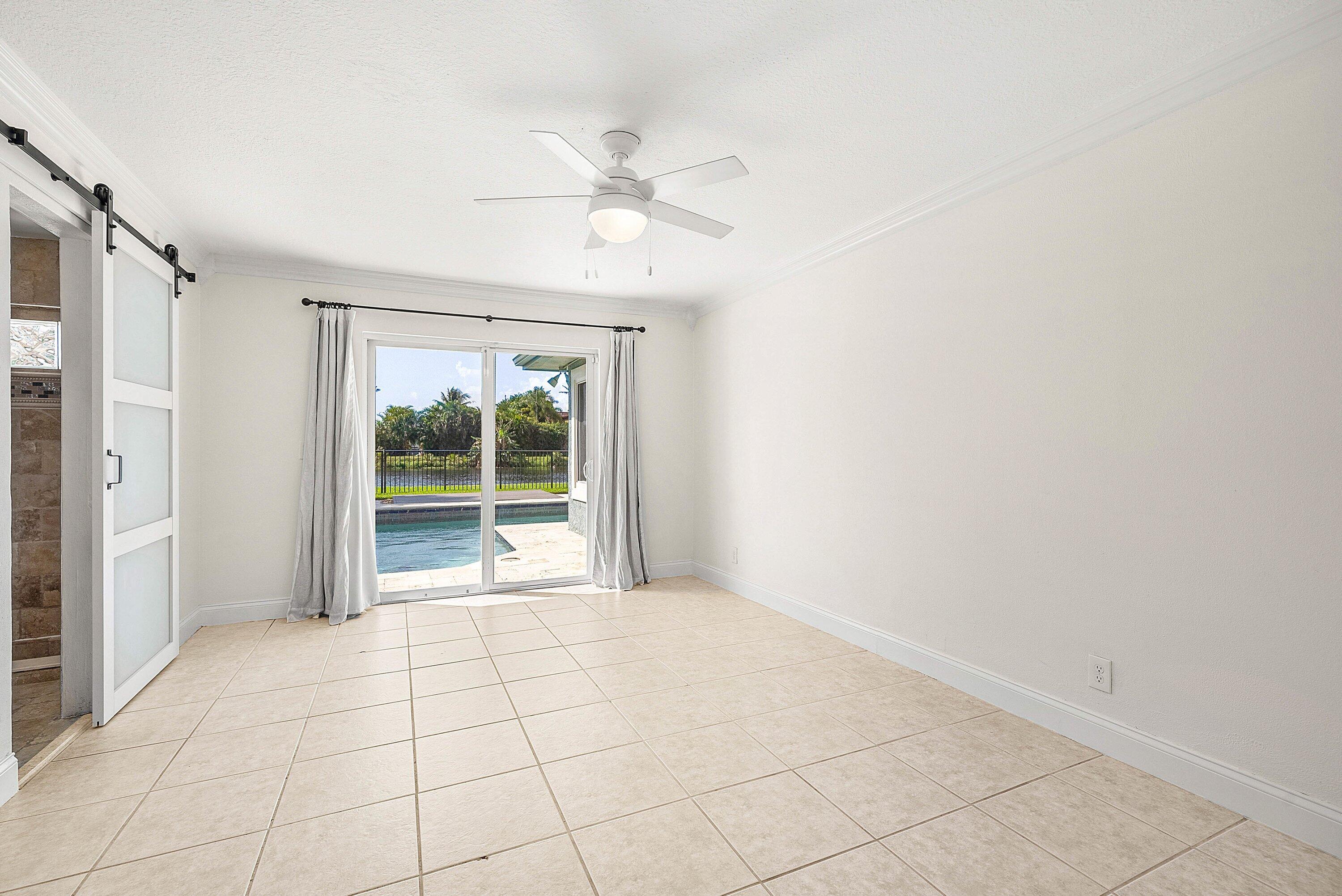 1508 Cormorant Road