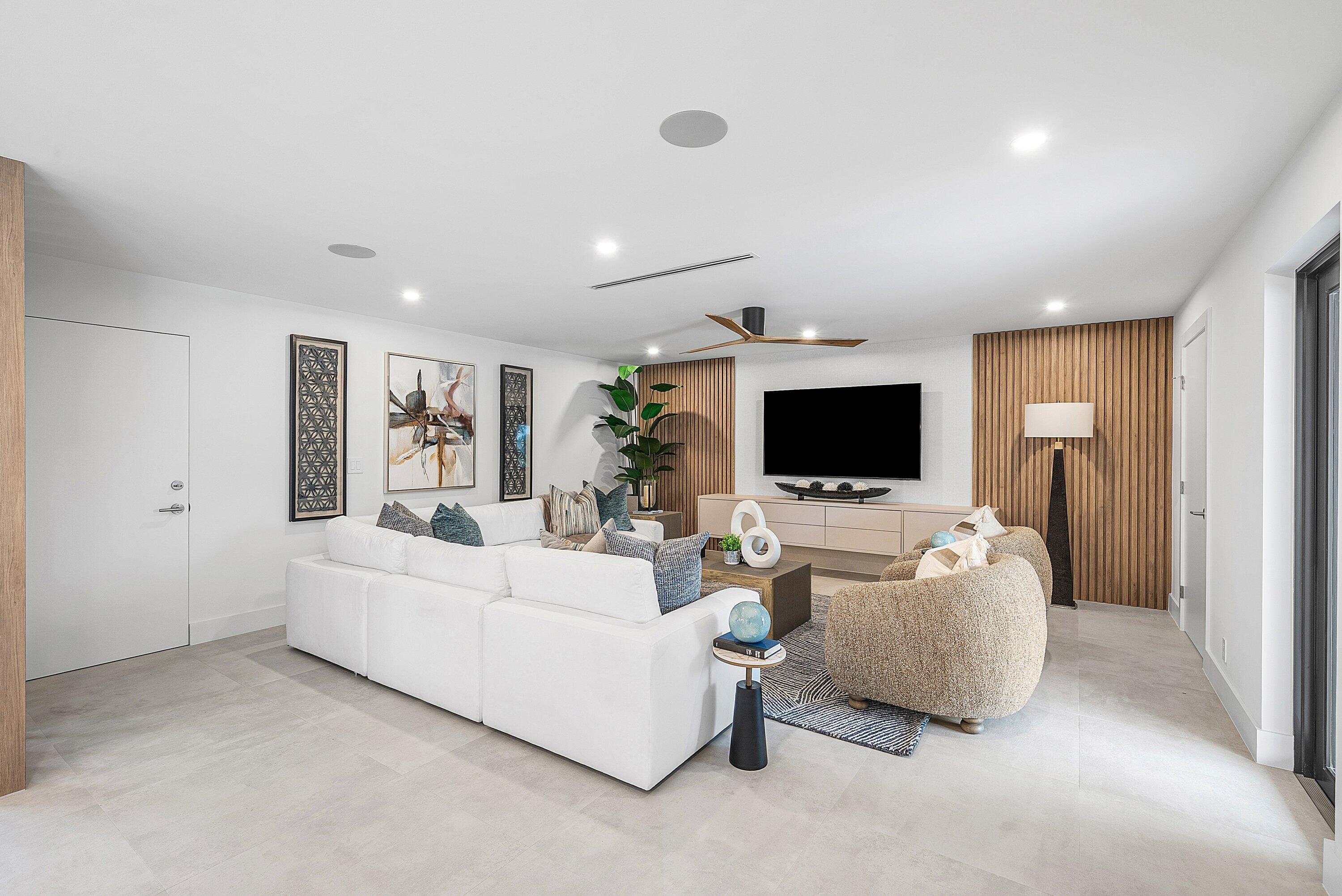 478 NW 13th Street