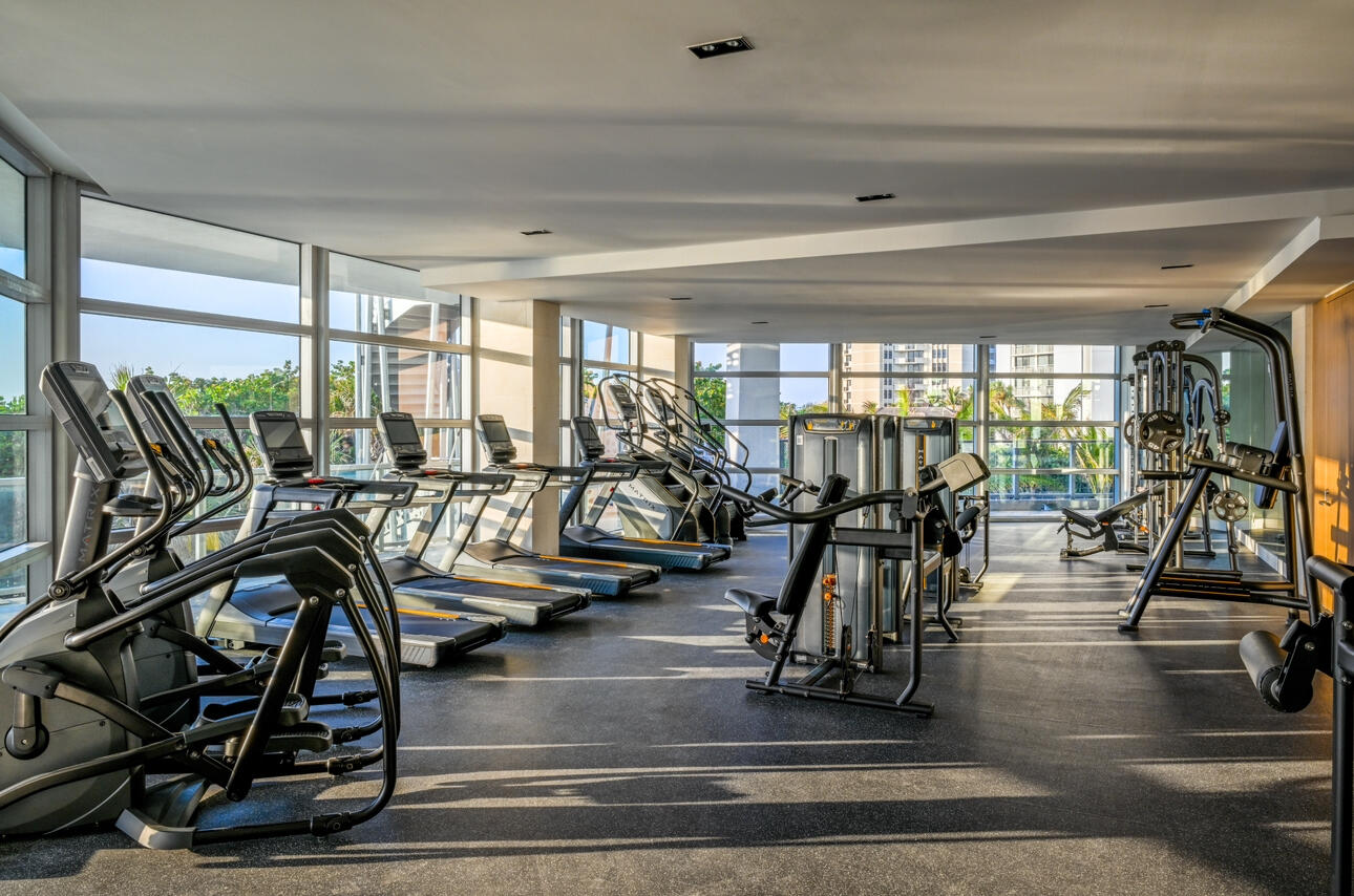 3100 N Ocean Drive P705