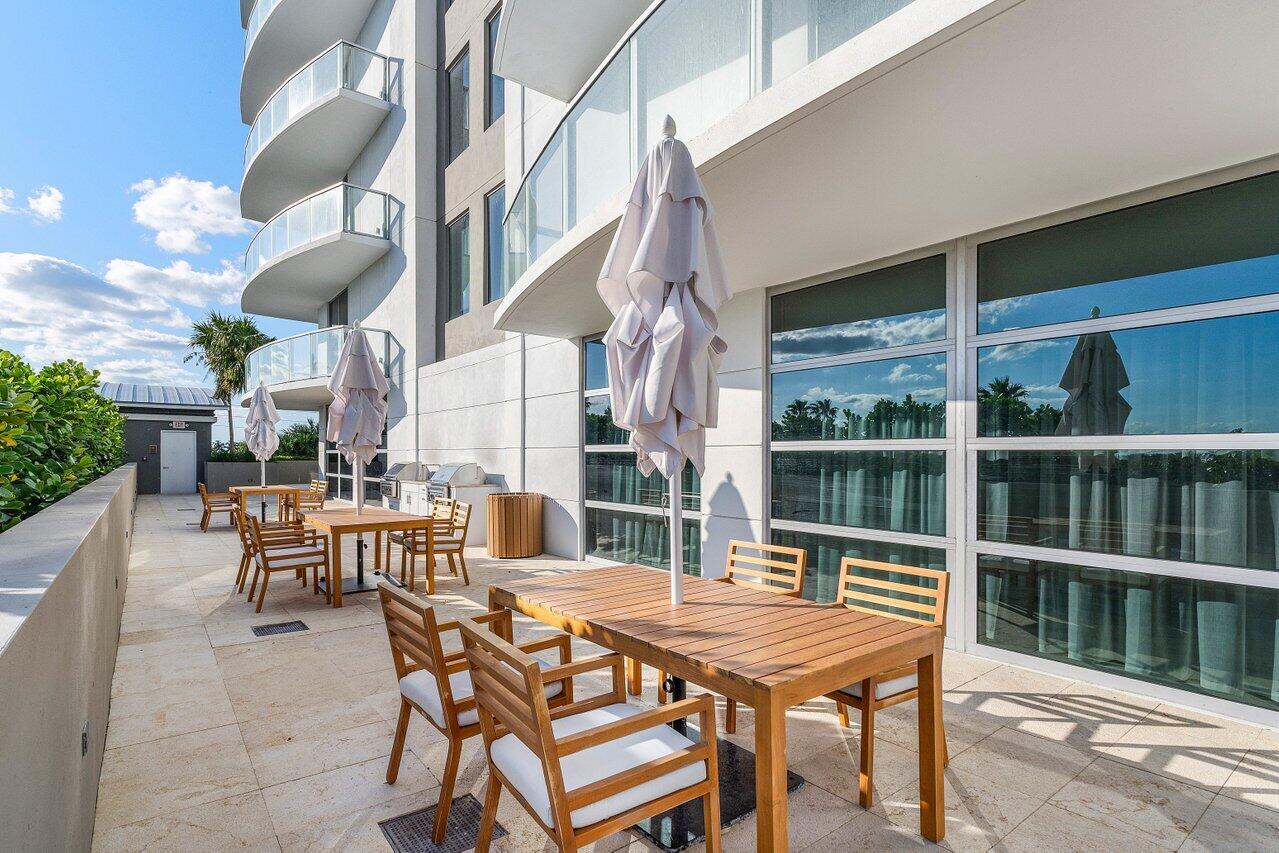 3100 N Ocean Drive P705