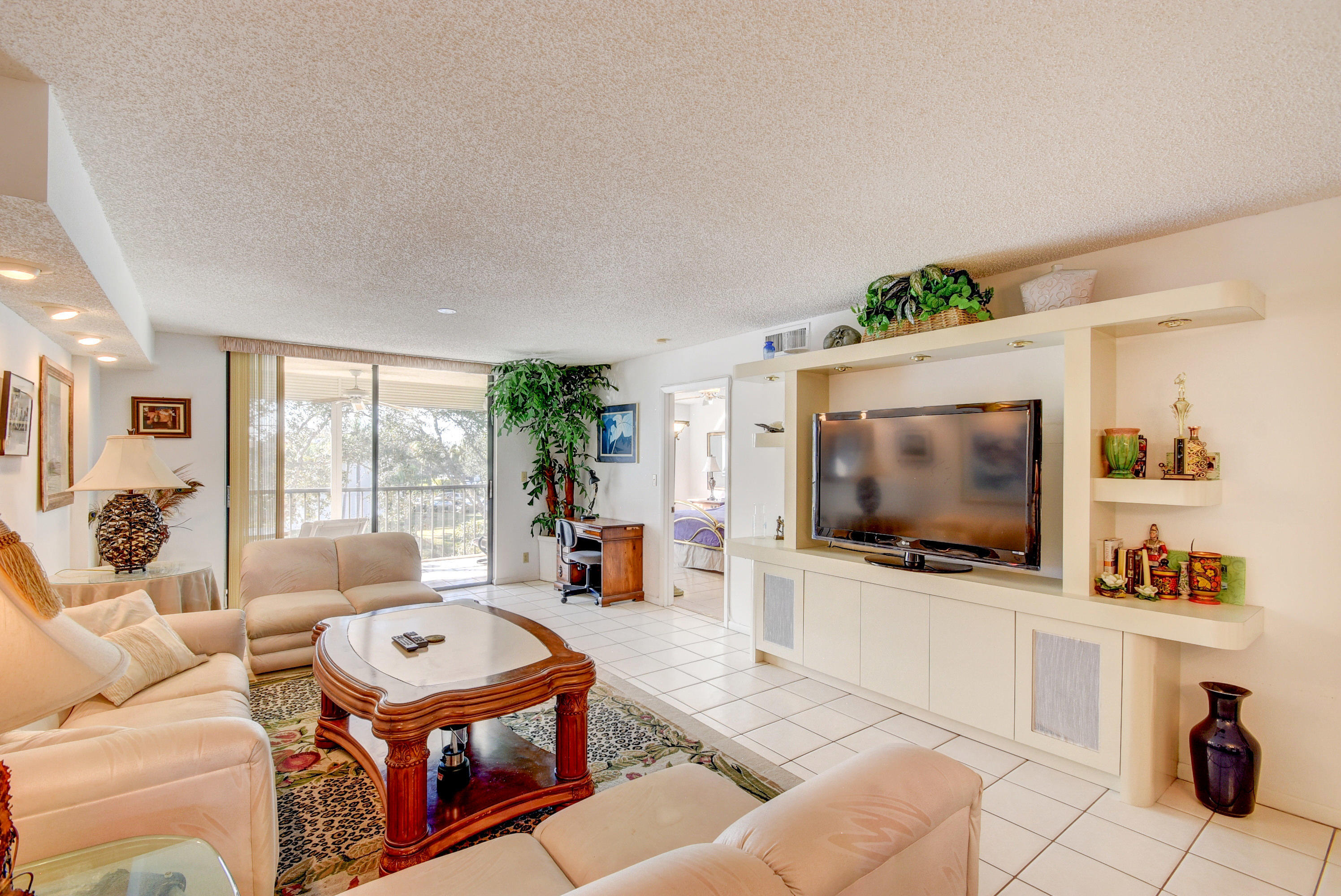 15461 Pembridge Drive 309