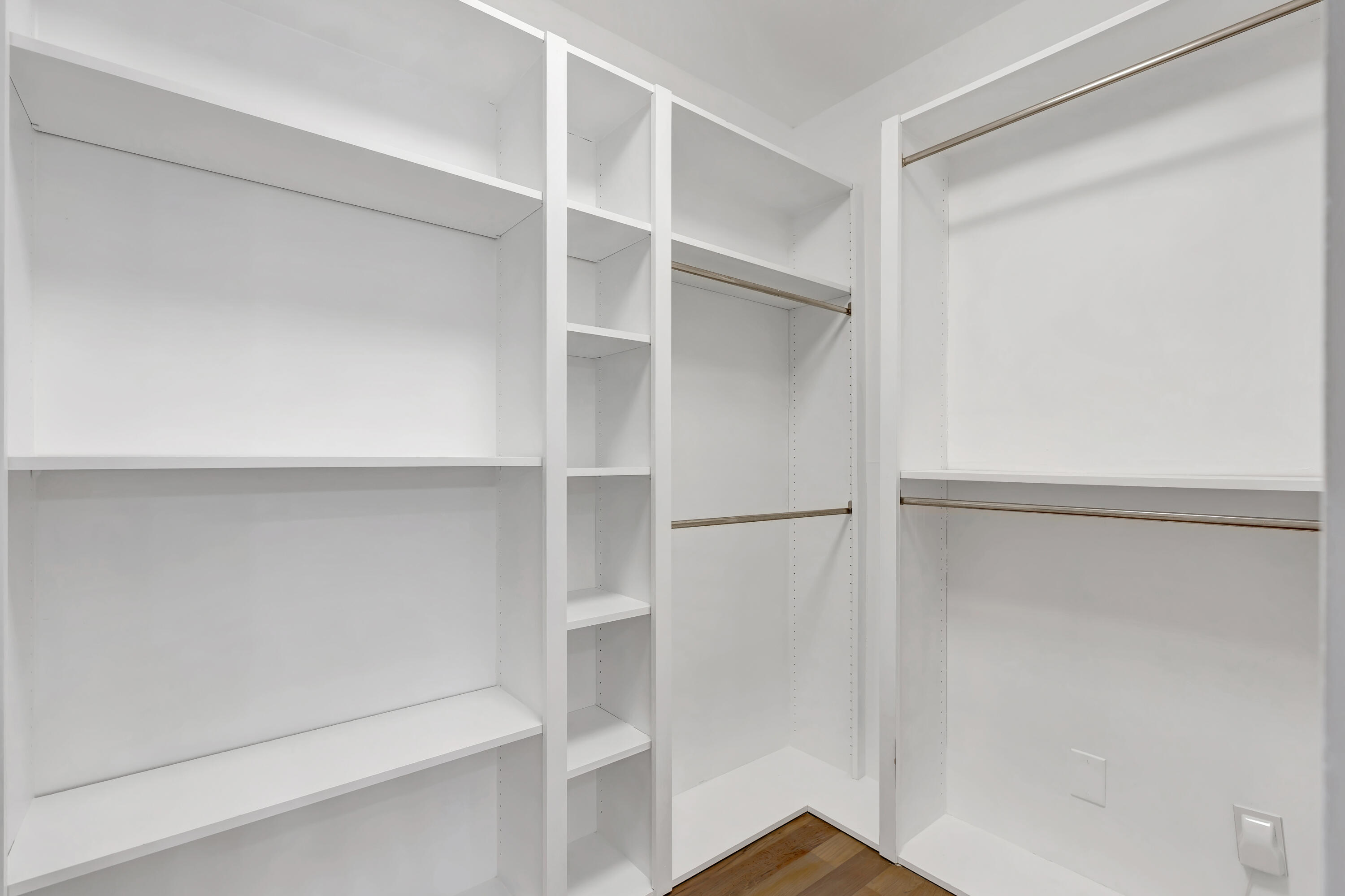 2501 Marina Isle Way 104