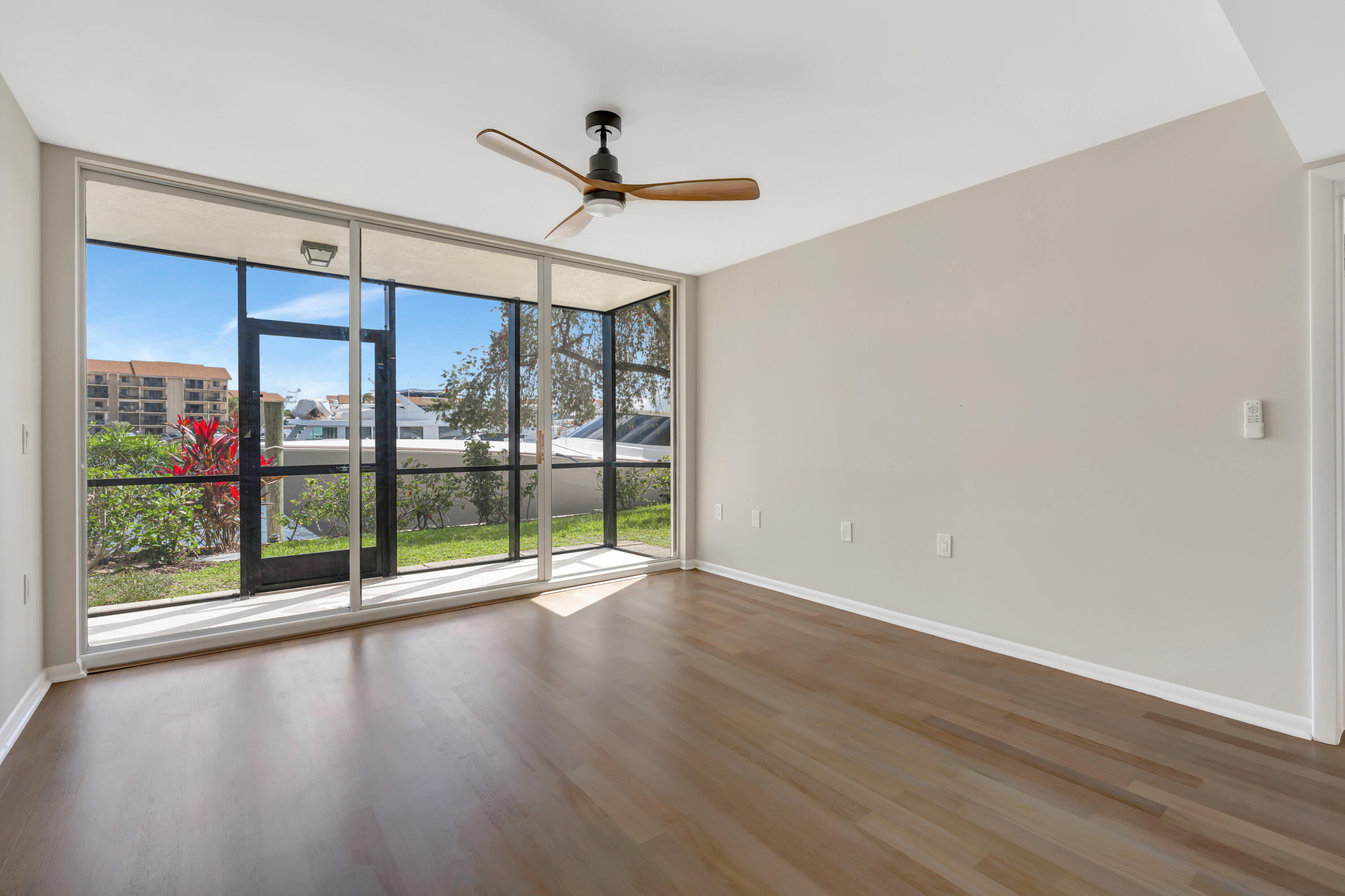 2501 Marina Isle Way 104