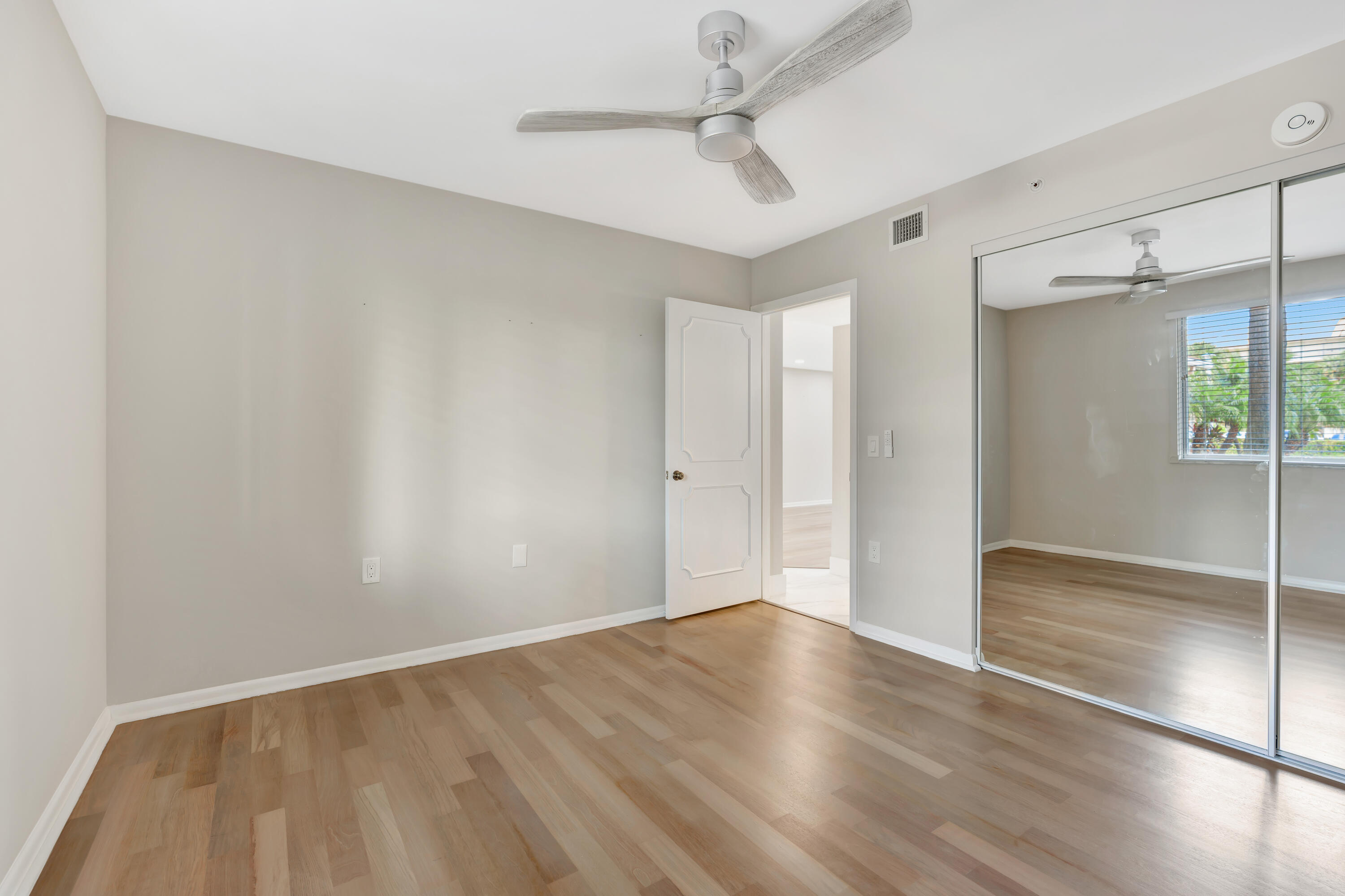 2501 Marina Isle Way 104