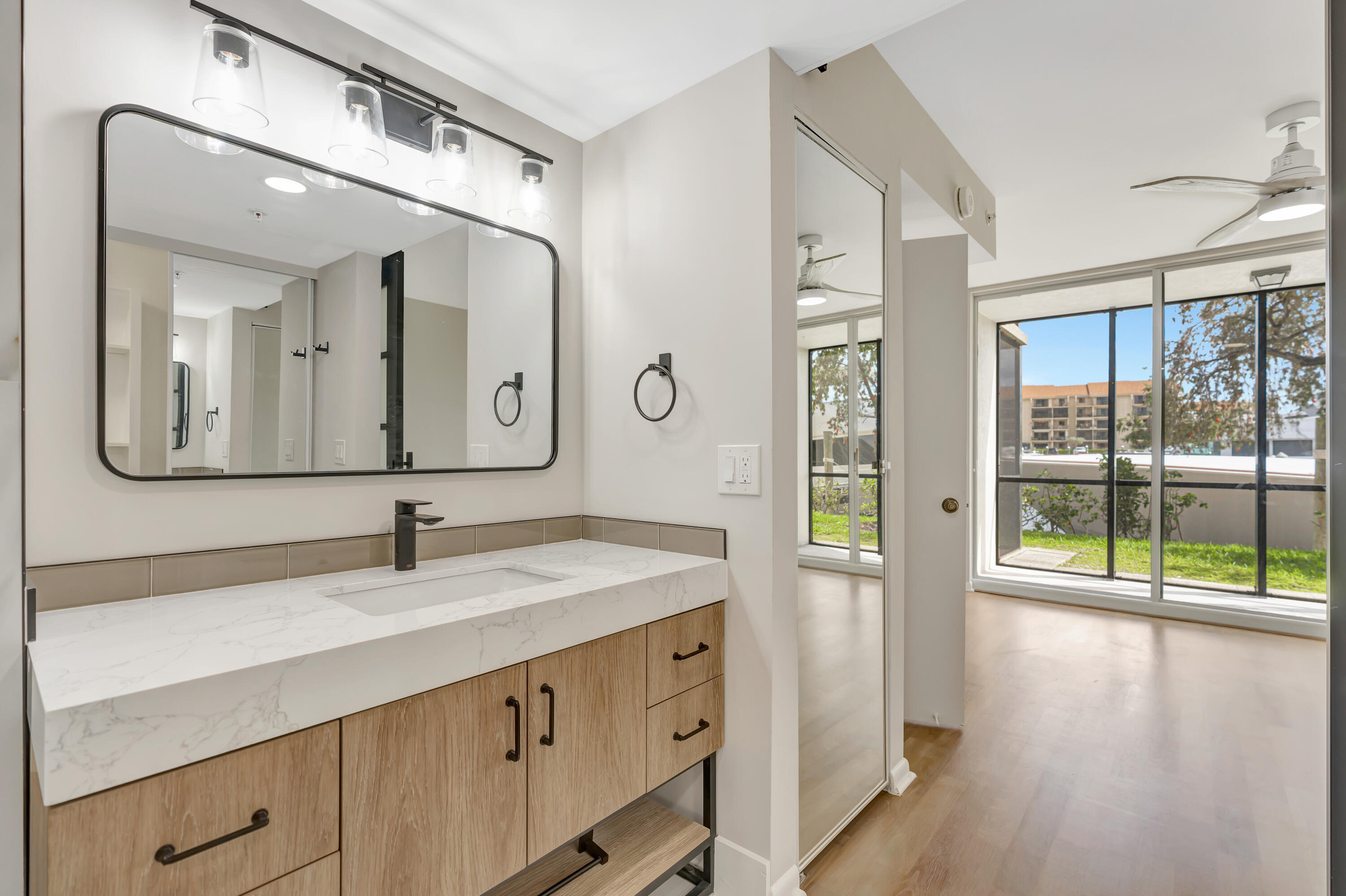 2501 Marina Isle Way 104