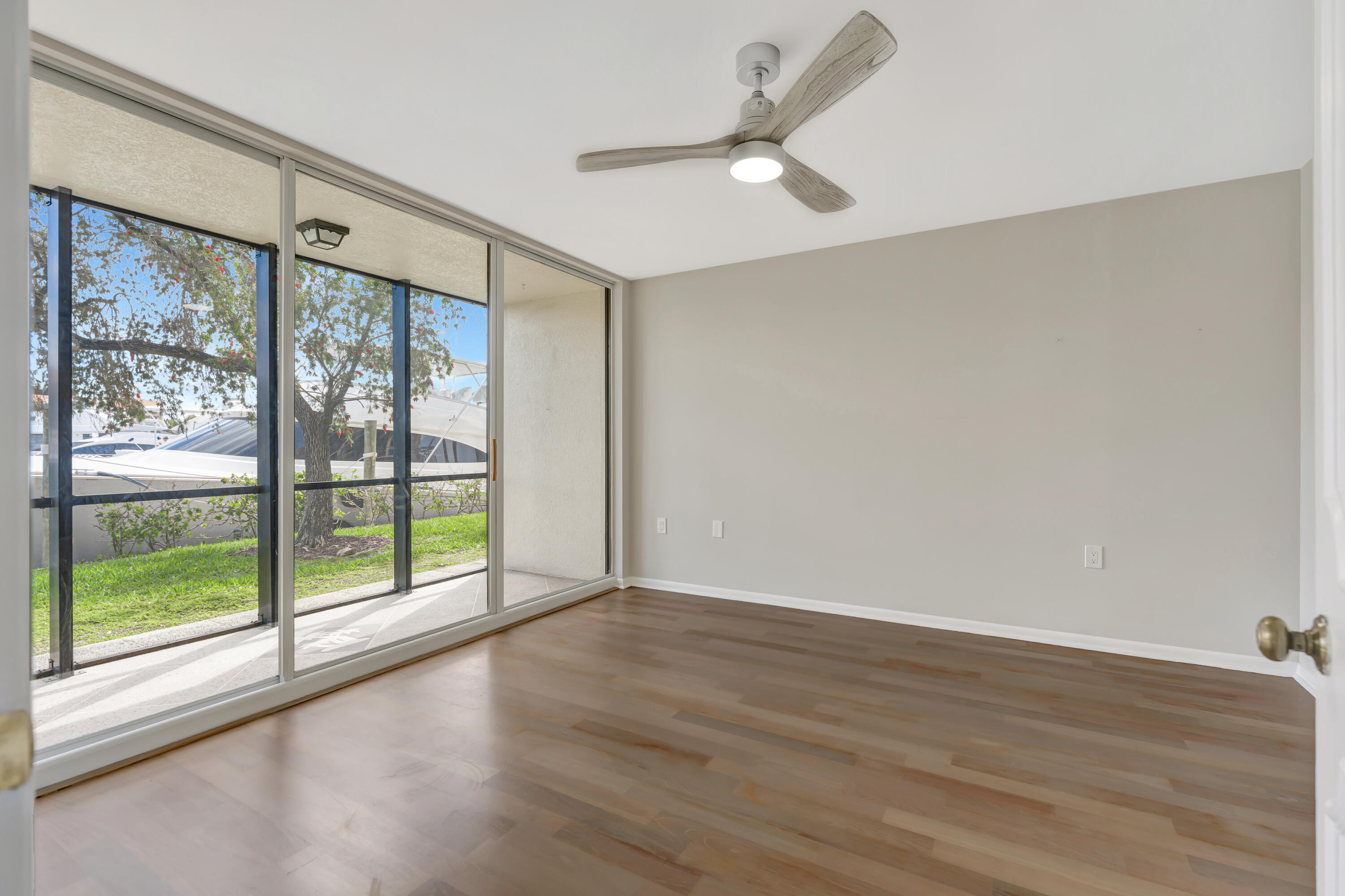 2501 Marina Isle Way 104