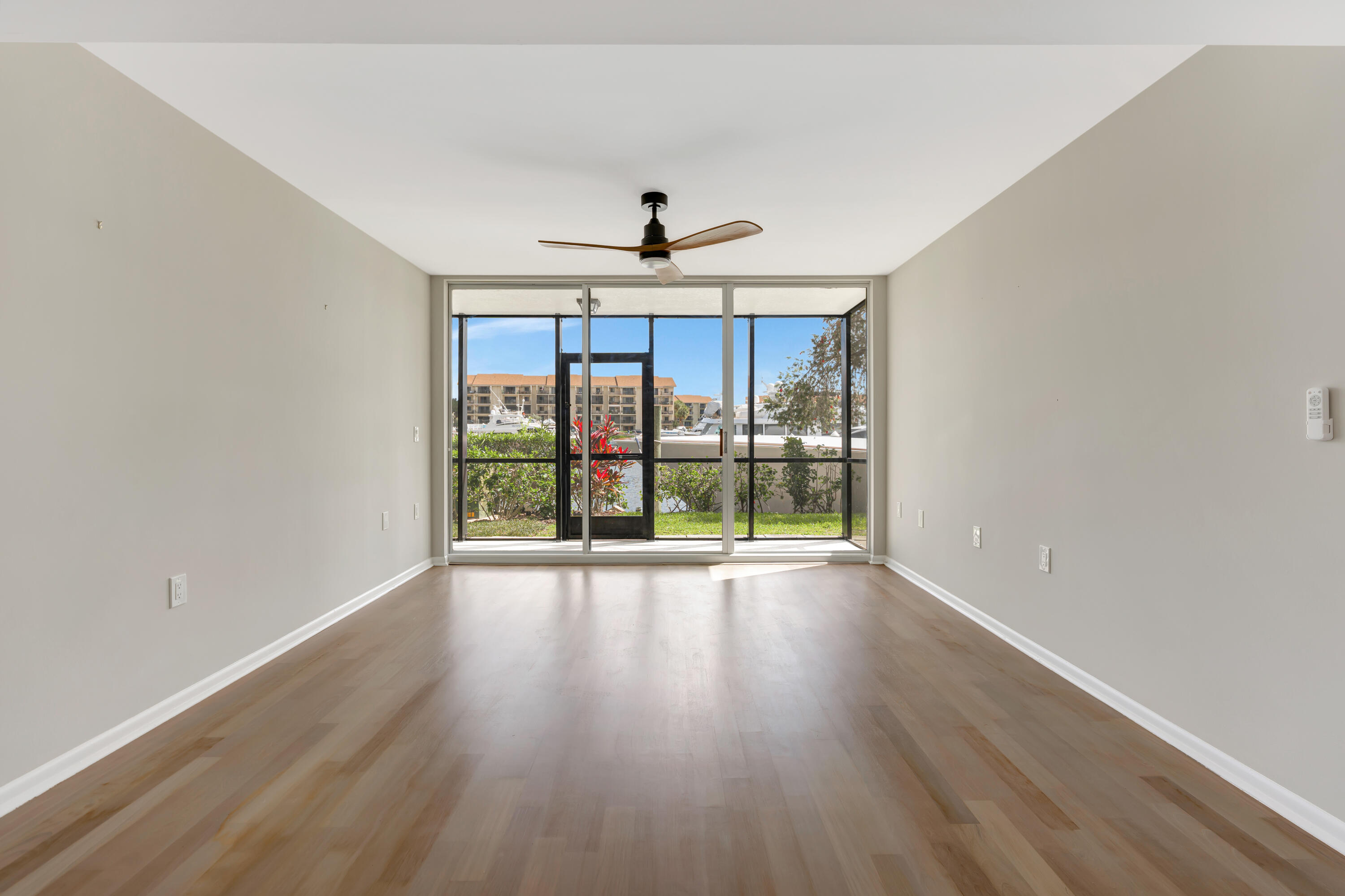 2501 Marina Isle Way 104