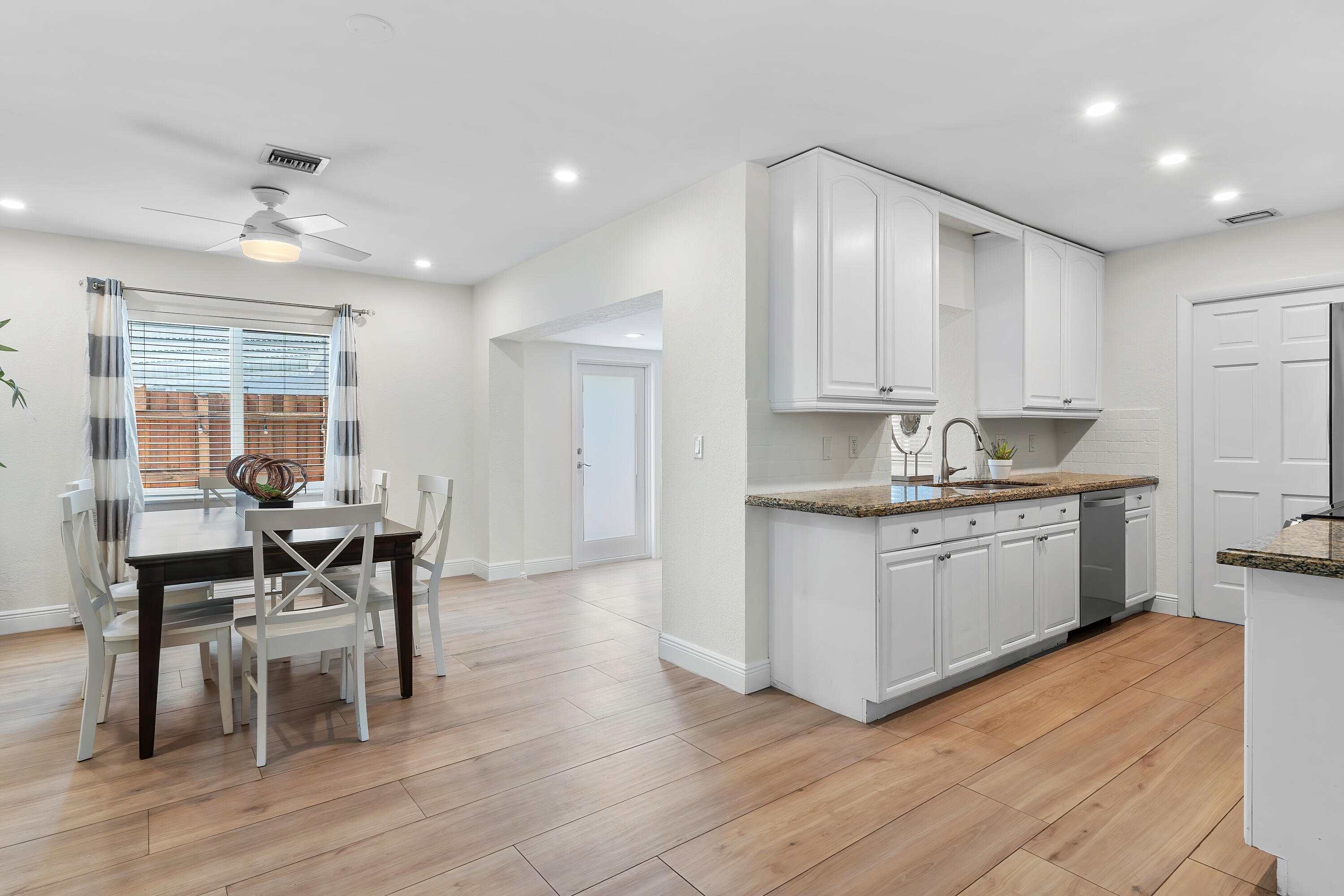 750 Heron Drive