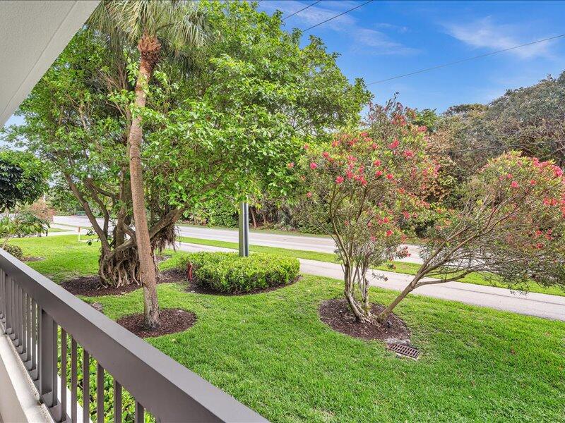 277 N Ocean Boulevard 102