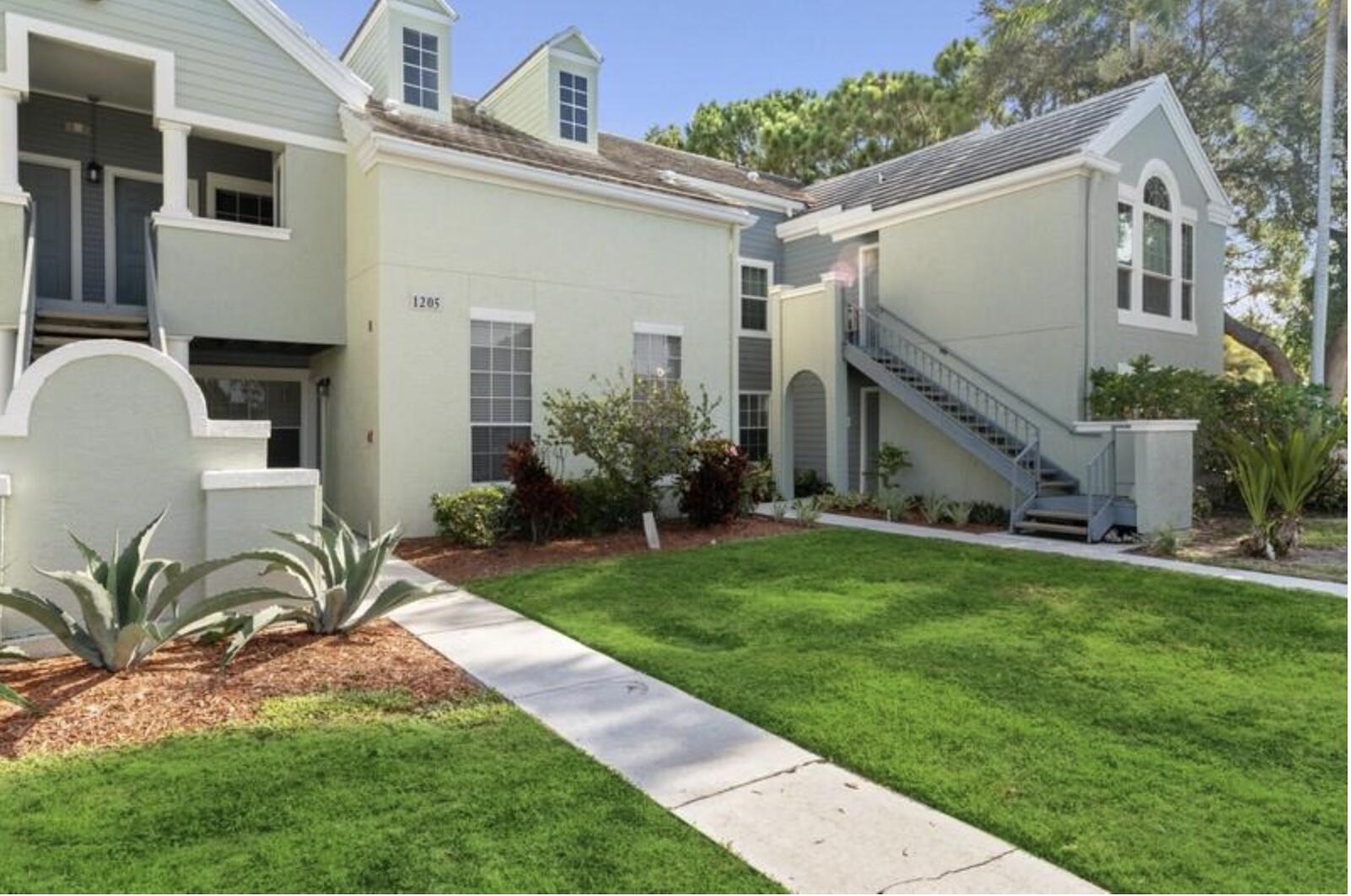 1205 Crystal Way Unit G