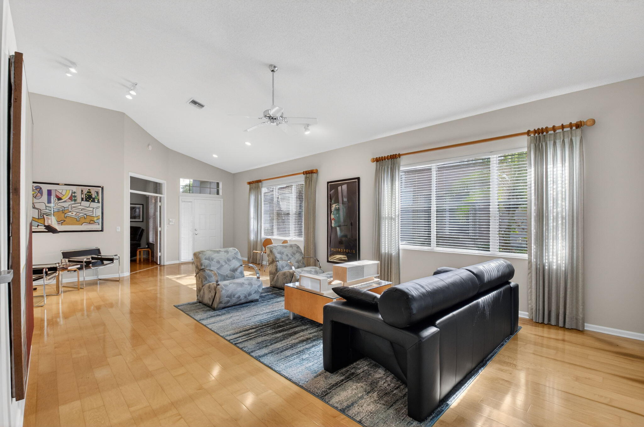 6894 Swan Sea Lane