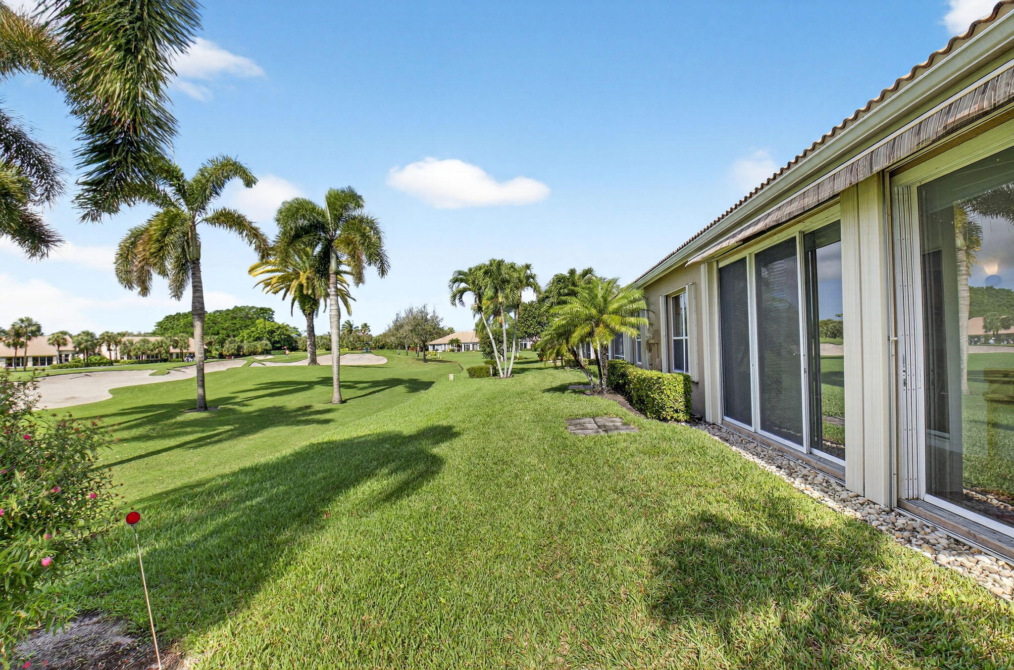 6894 Swan Sea Lane
