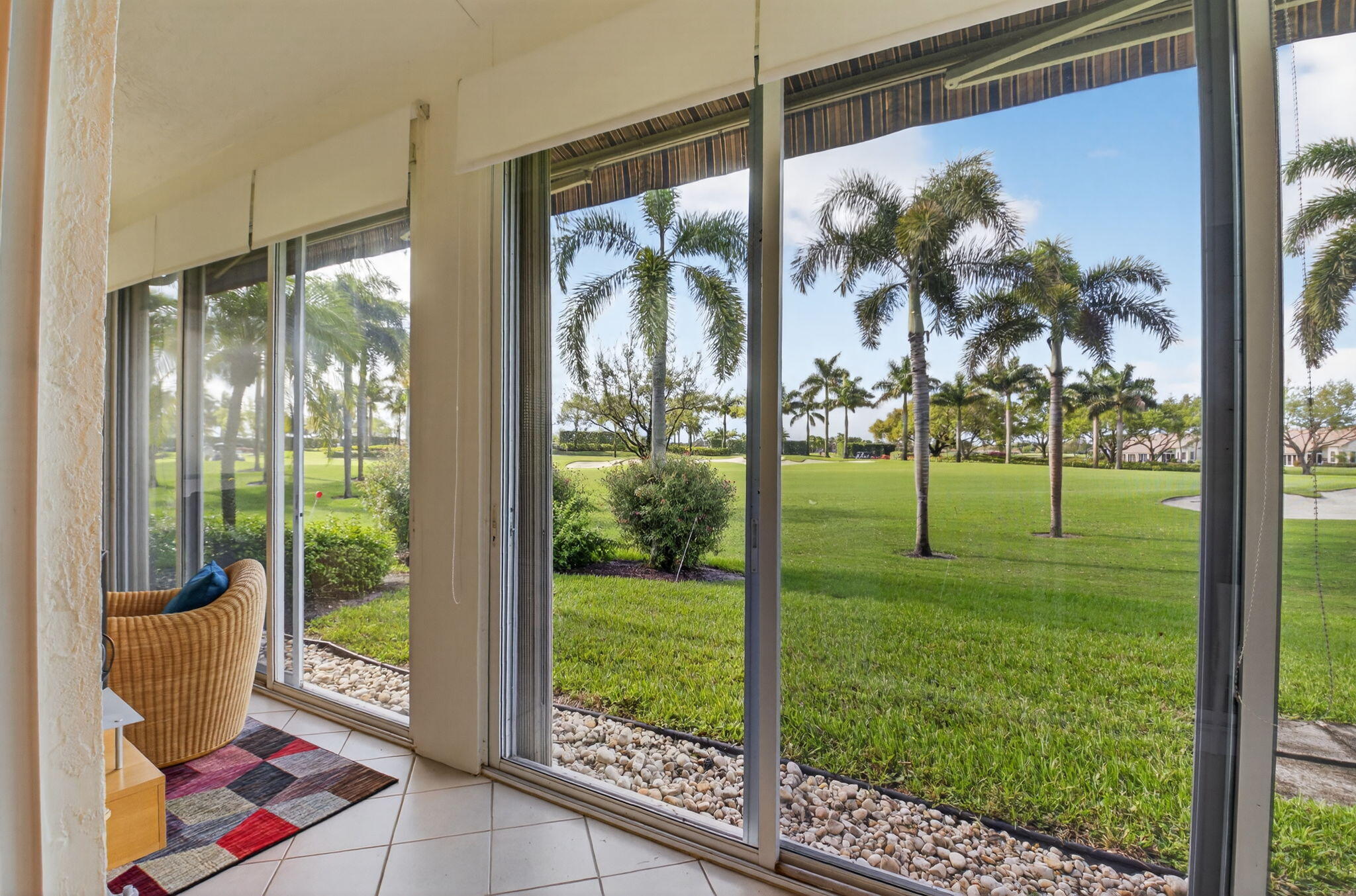 6894 Swan Sea Lane
