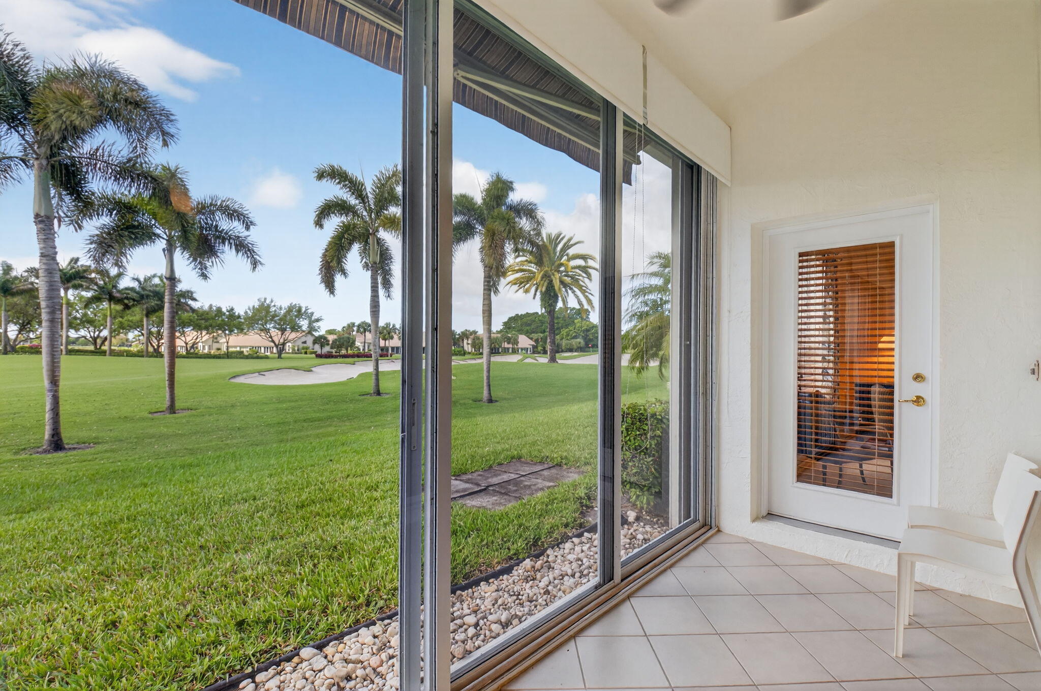 6894 Swan Sea Lane