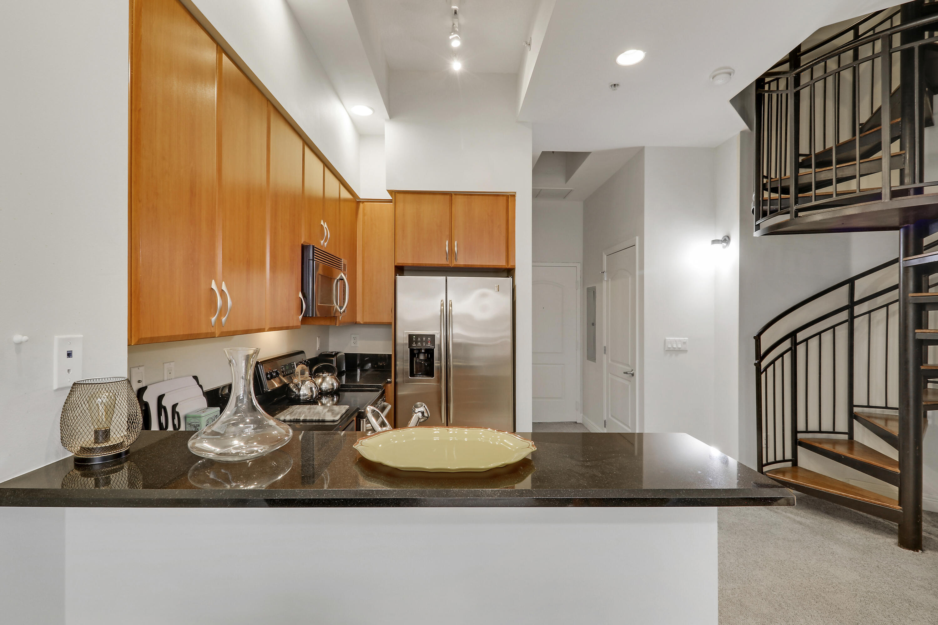 801 S Olive Avenue 223