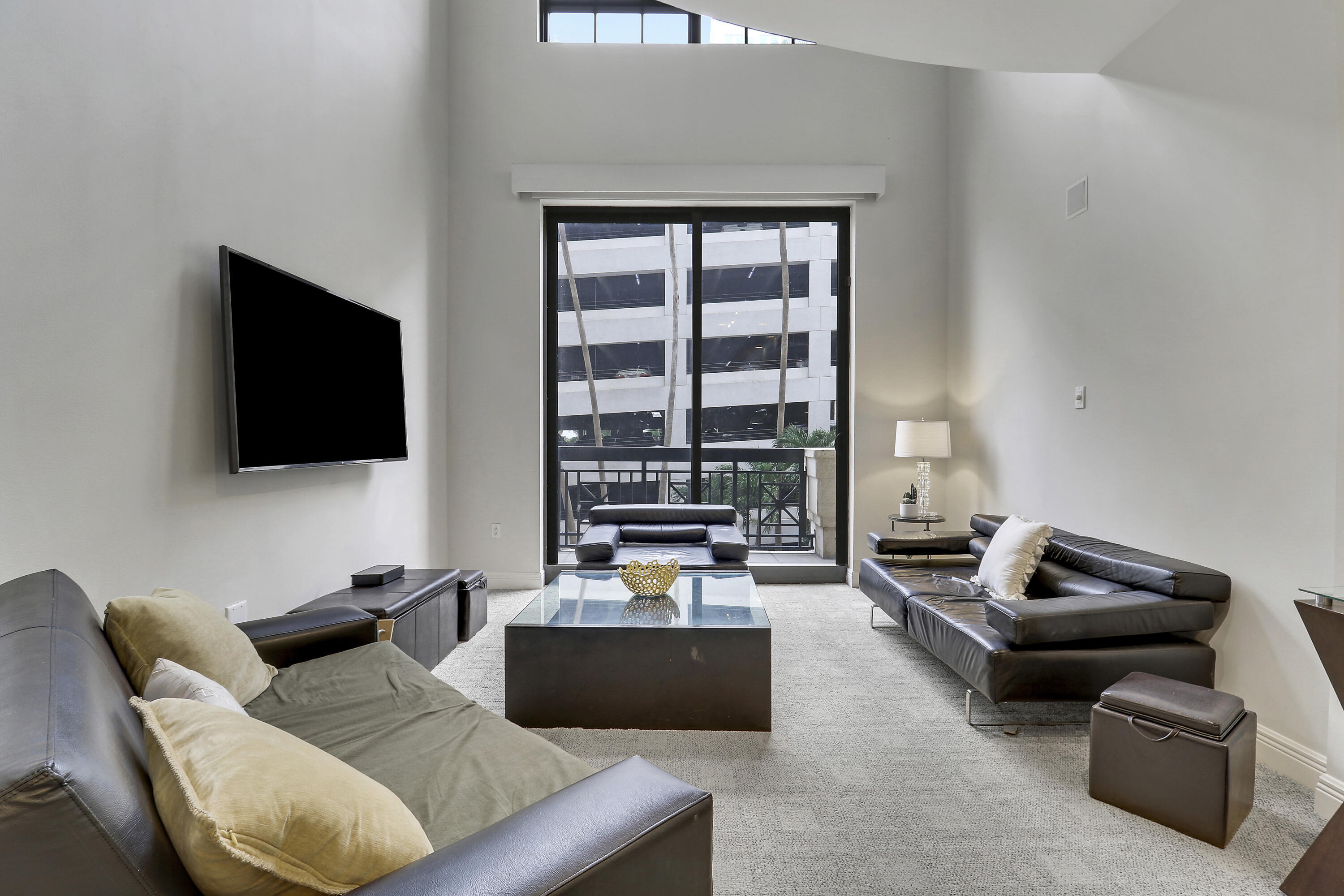 801 S Olive Avenue 223