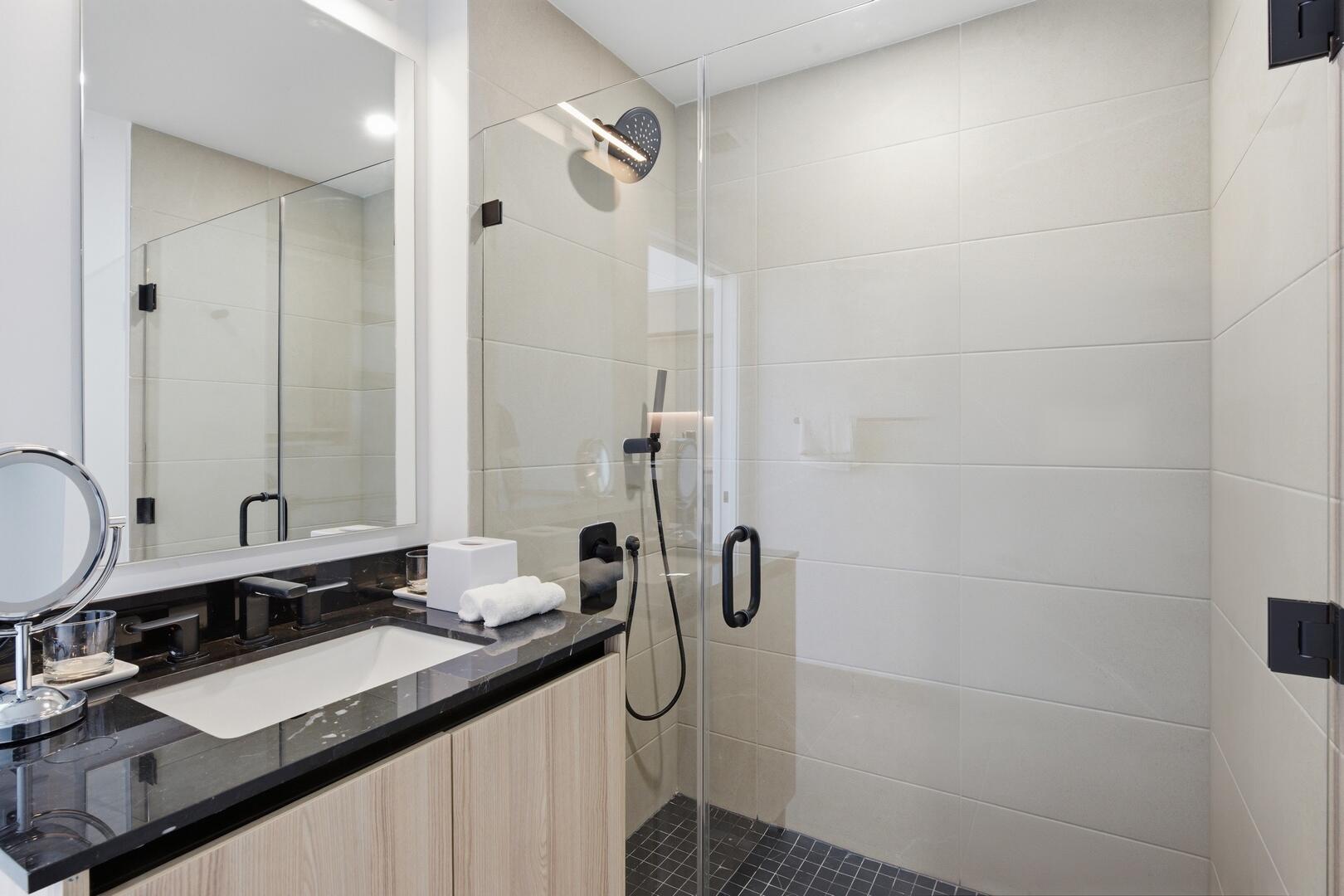 225 N Miami Avenue Unit: 2002