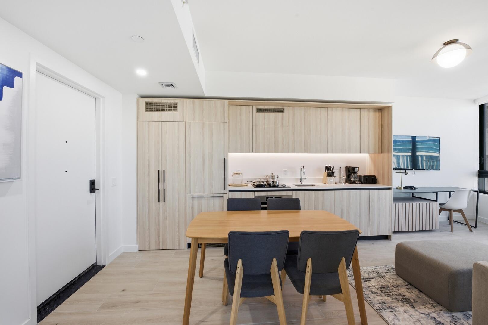 225 N Miami Avenue Unit: 2002