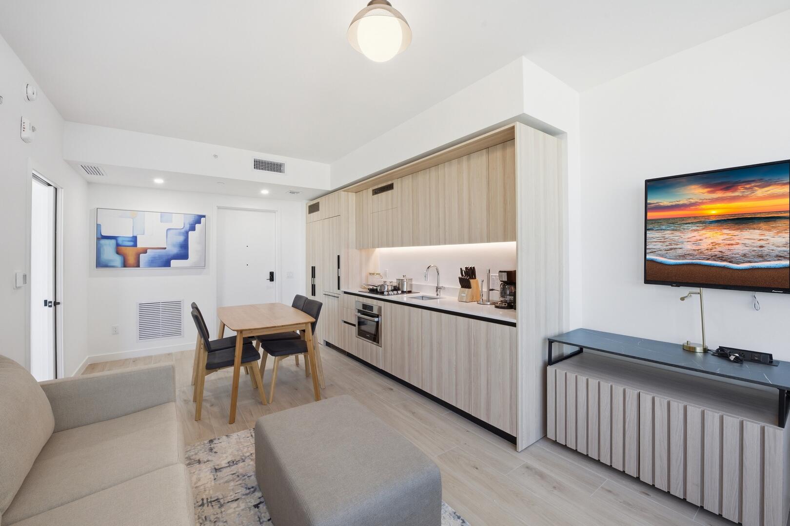 225 N Miami Avenue Unit: 2002