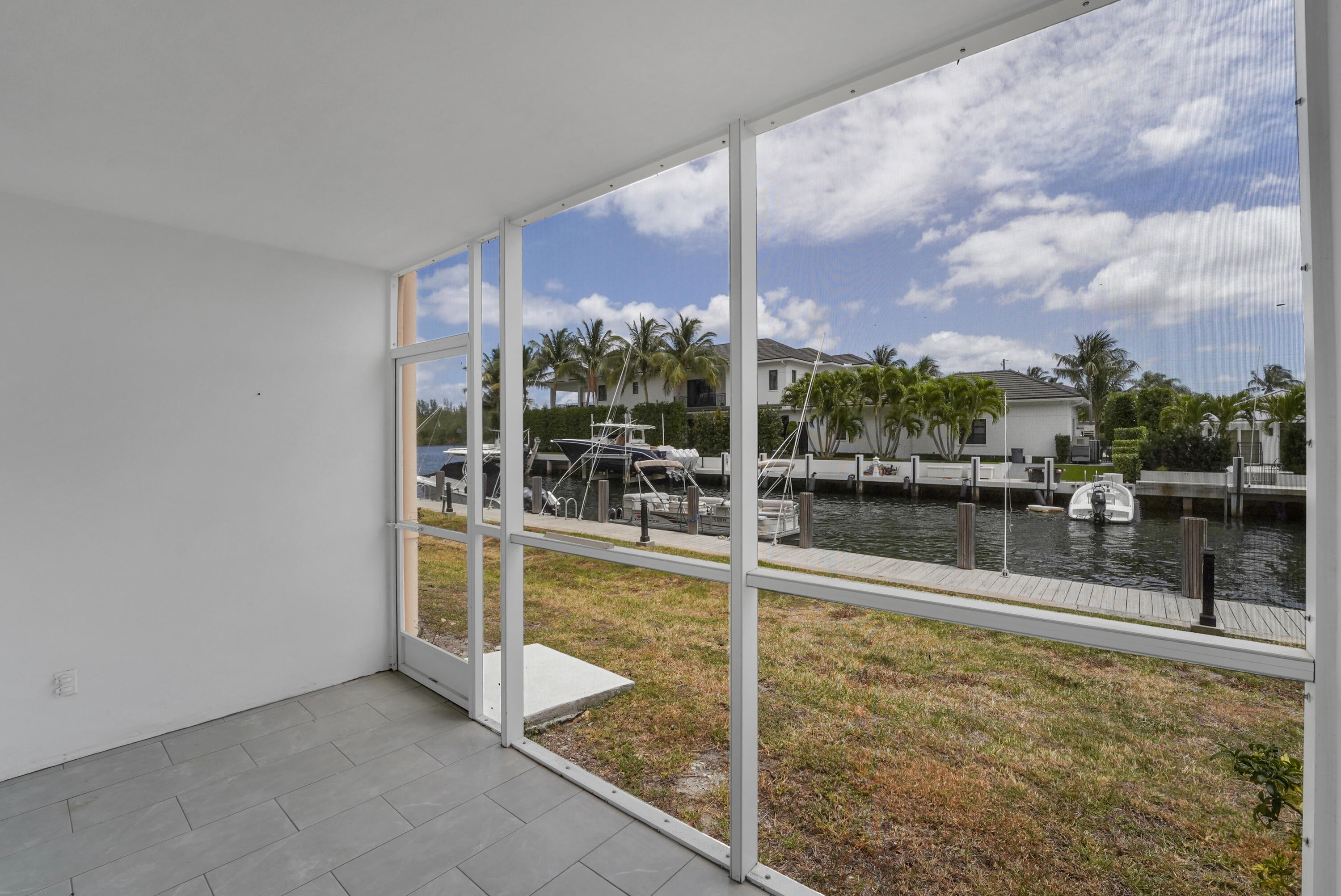 750 NE Spanish River Boulevard 102