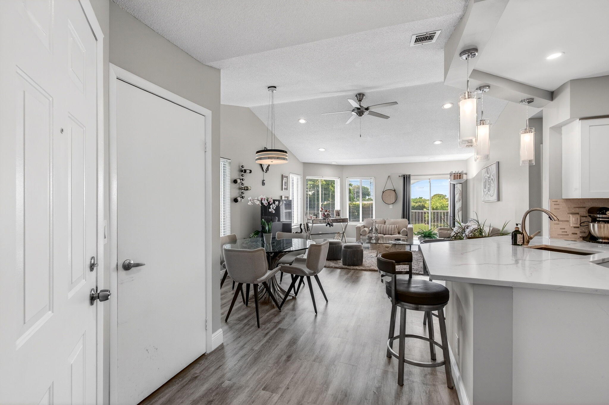 815 Boynton Beach Boulevard Unit: 6-201