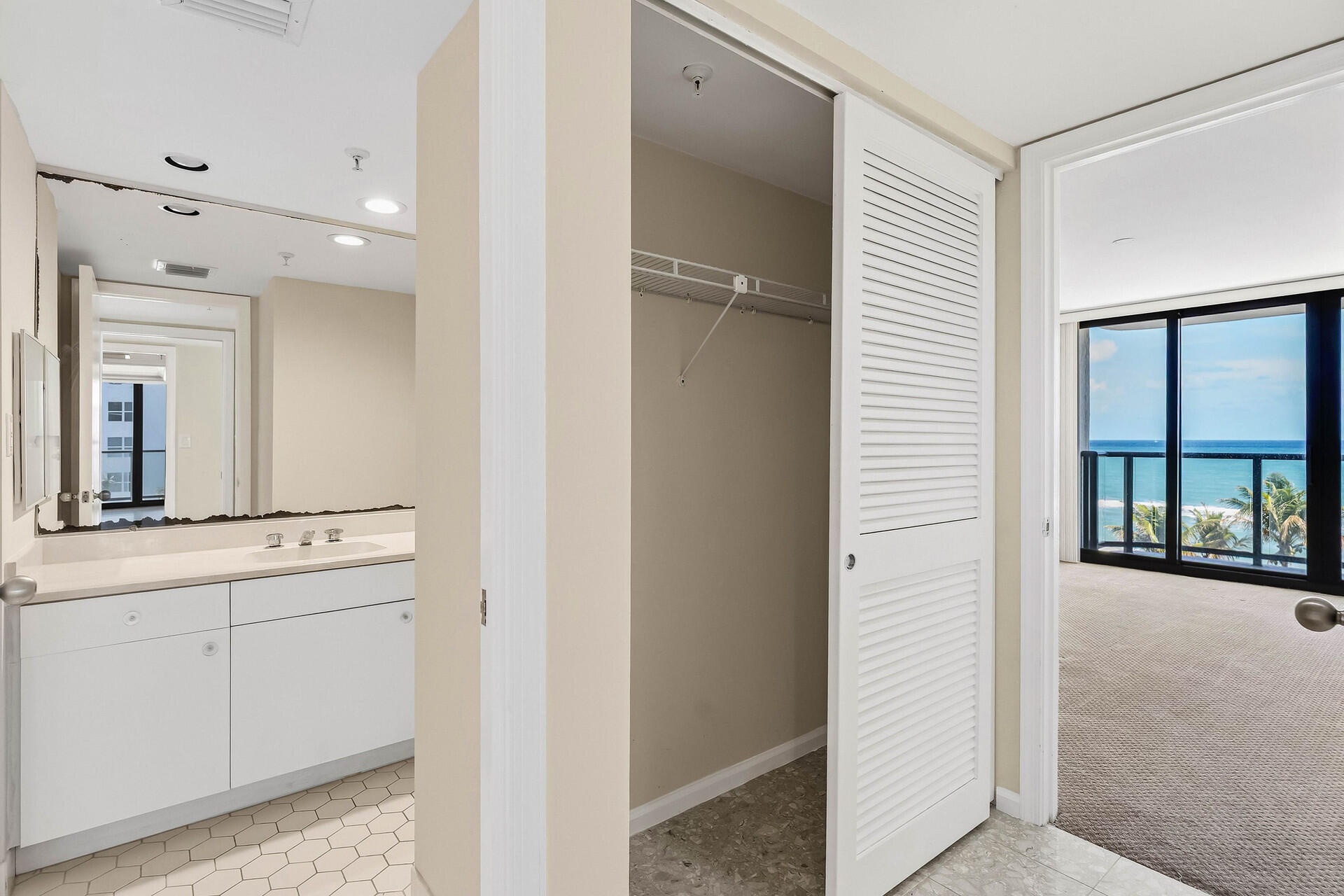 3440 S Ocean Boulevard 502s